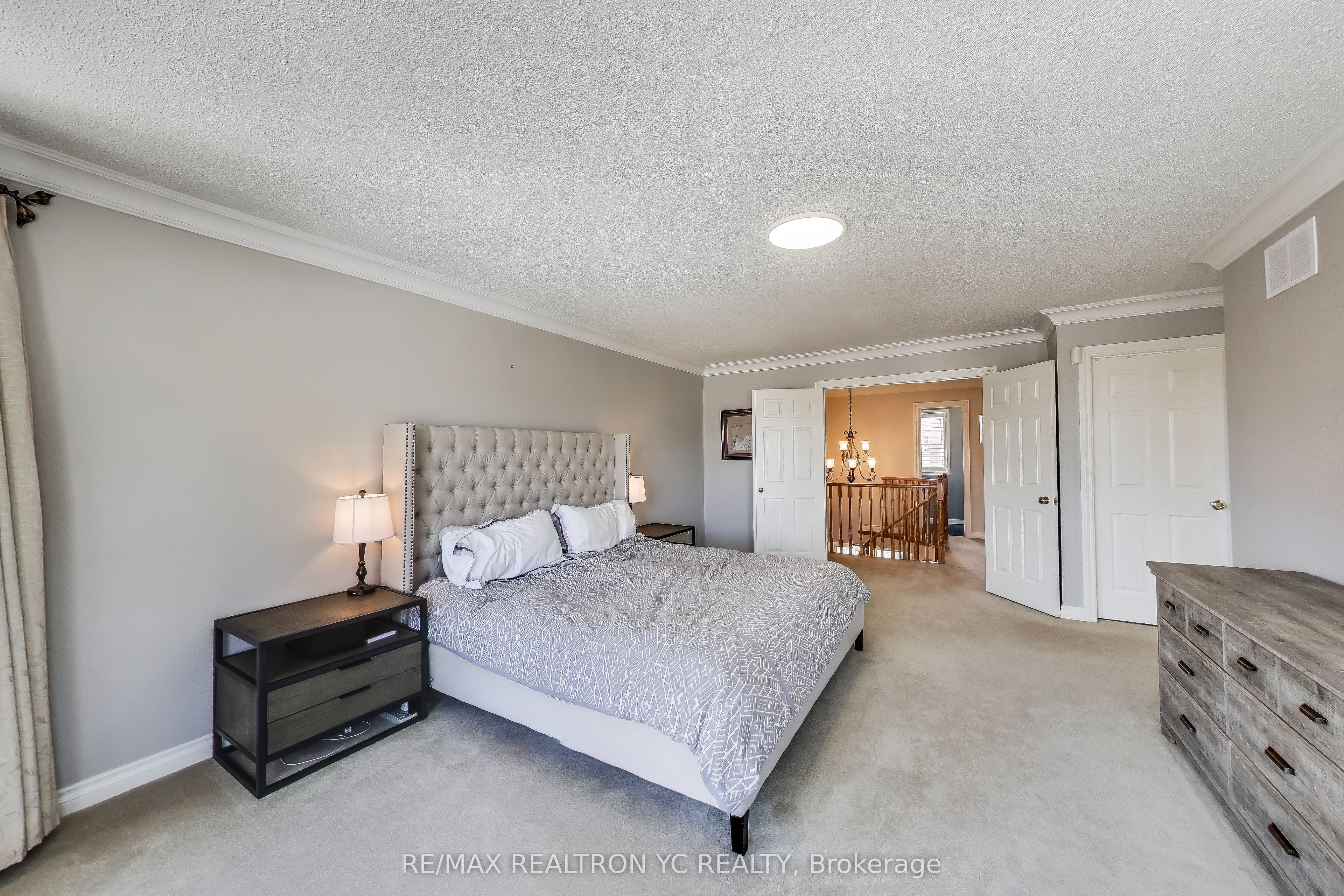 896 Darwin Drive Property Photo 18
