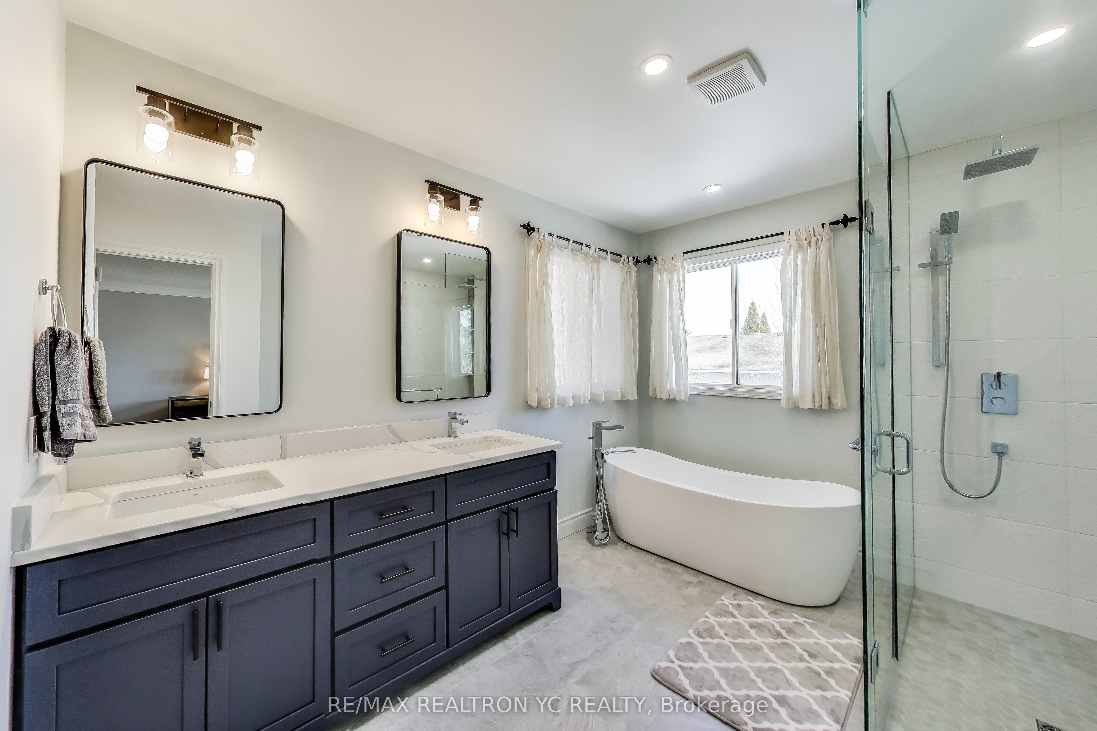 896 Darwin Drive Property Photo 19