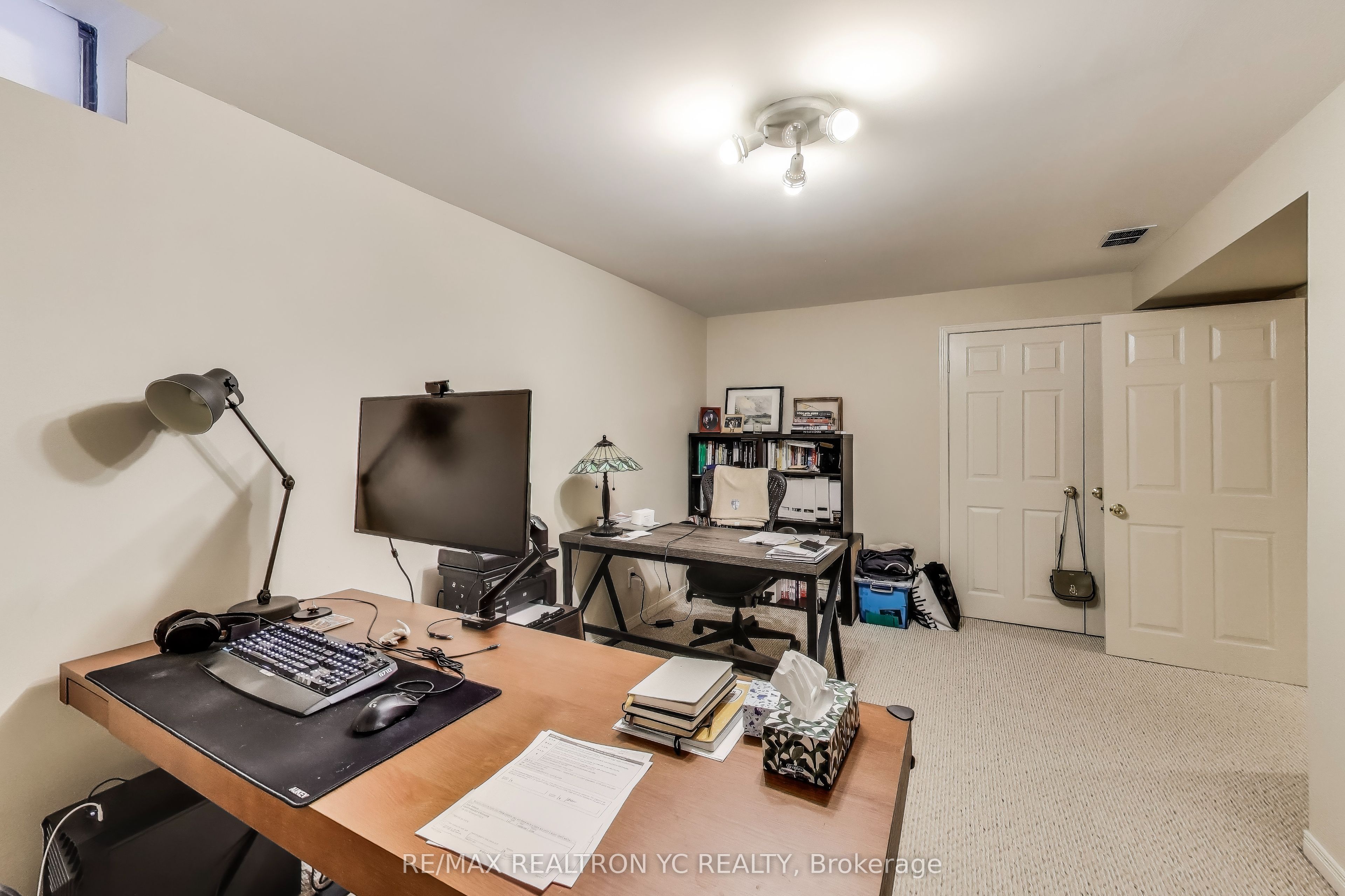 896 Darwin Drive Property Photo 32