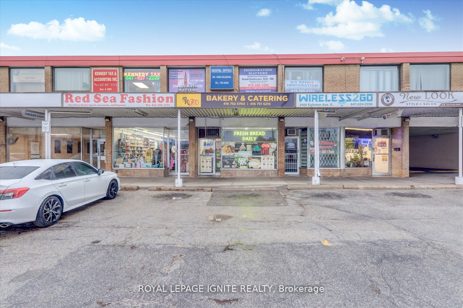 2398 Eglinton Avenue Property Photo 1