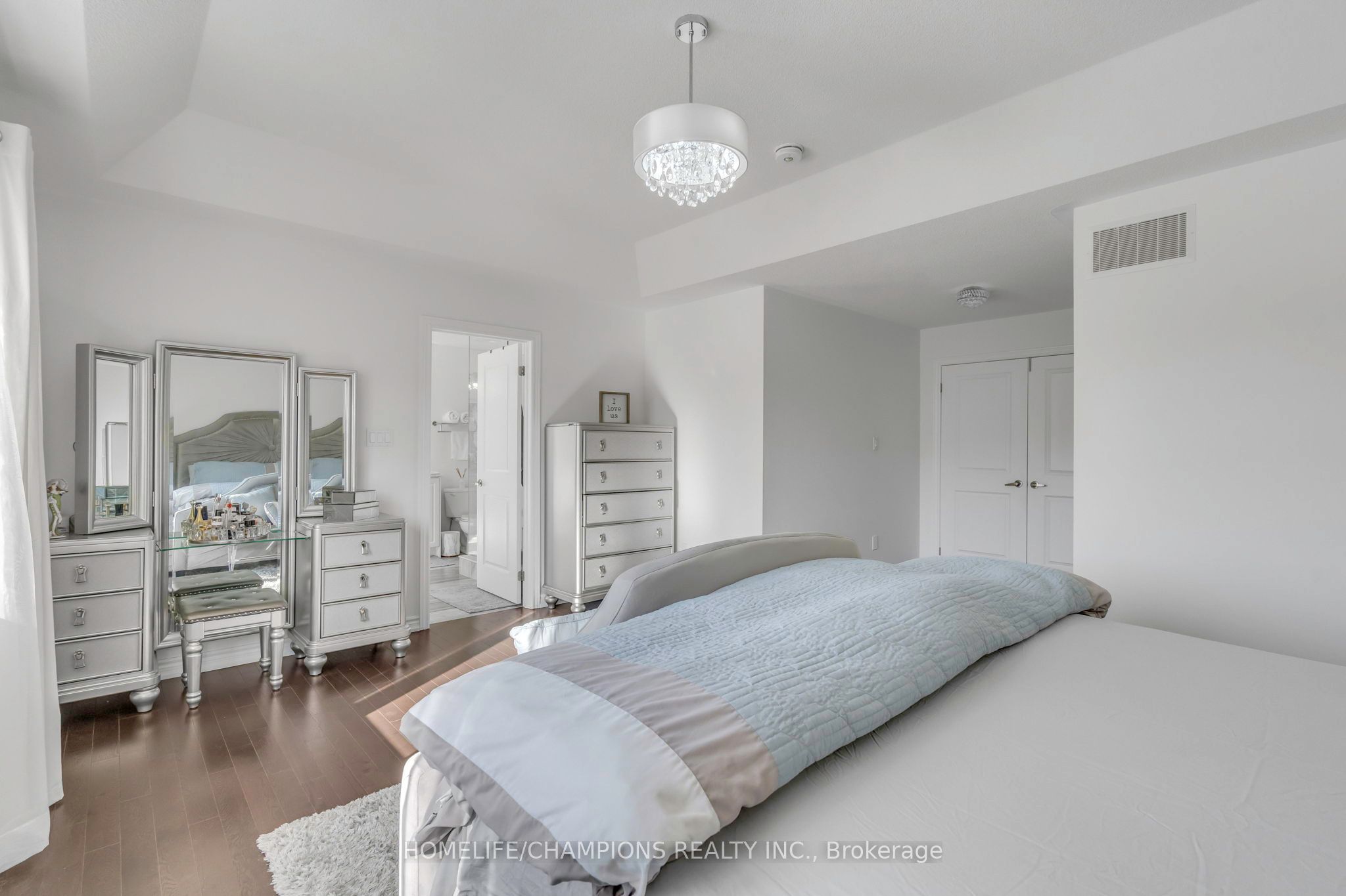 37 Whitefish Street Property Photo 24