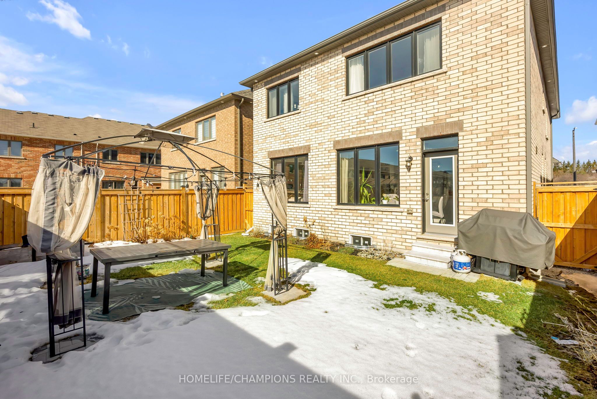 37 Whitefish Street Property Photo 45
