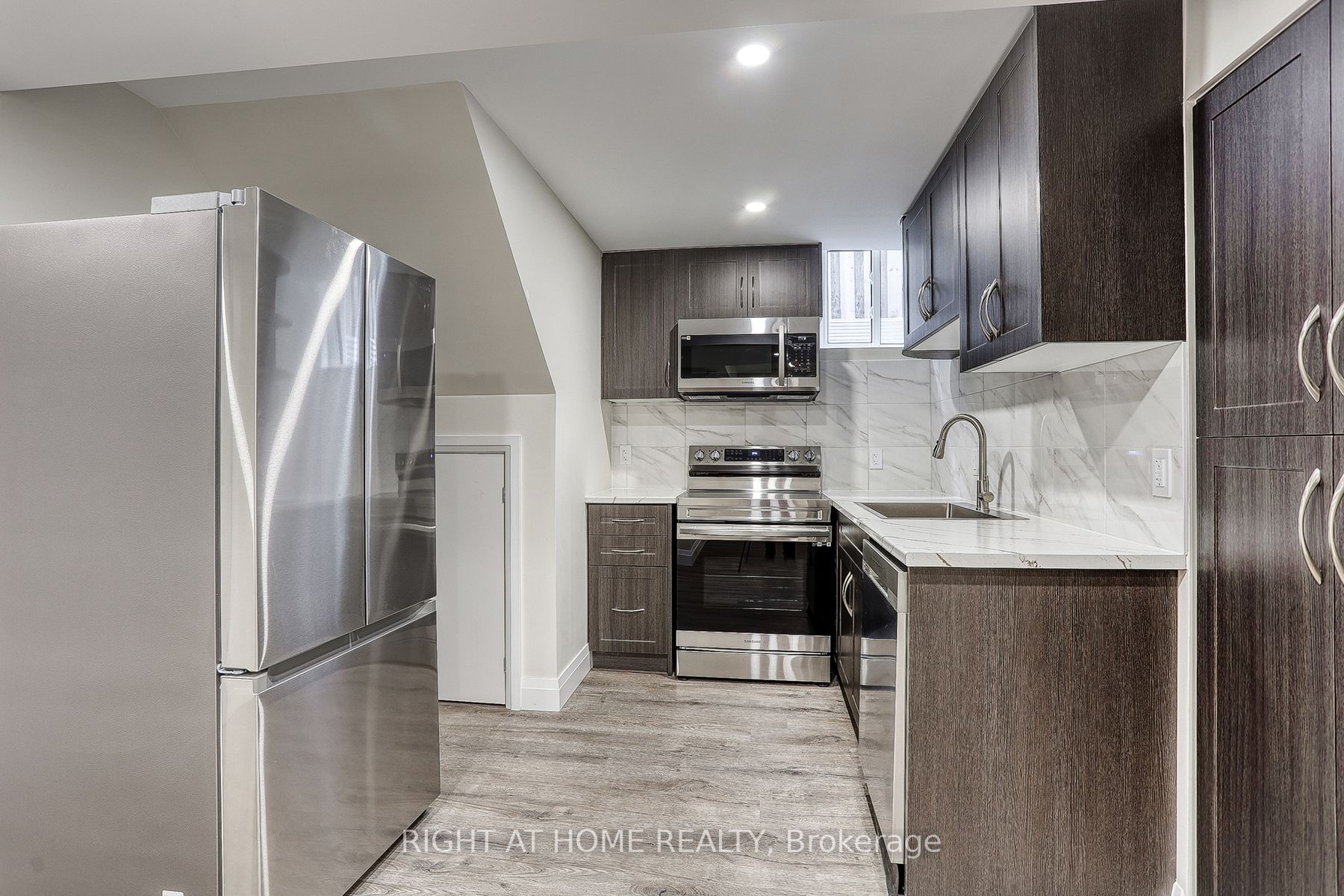 37 Brockman Crescent Basement Property Photo 7