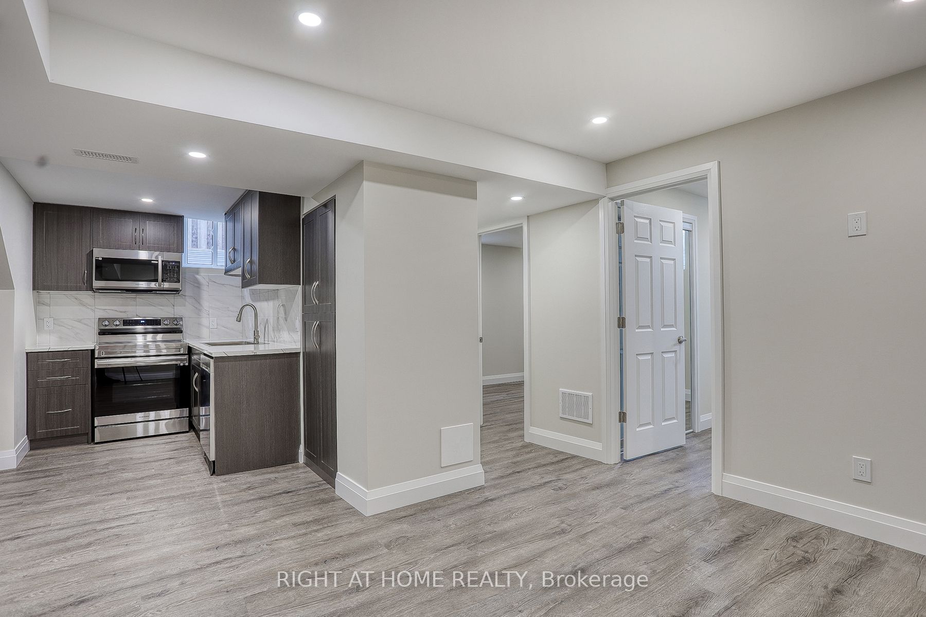 37 Brockman Crescent Basement Property Photo 9