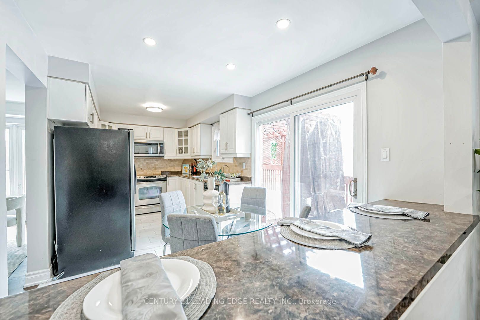 98 Frederick St Property Photo 18