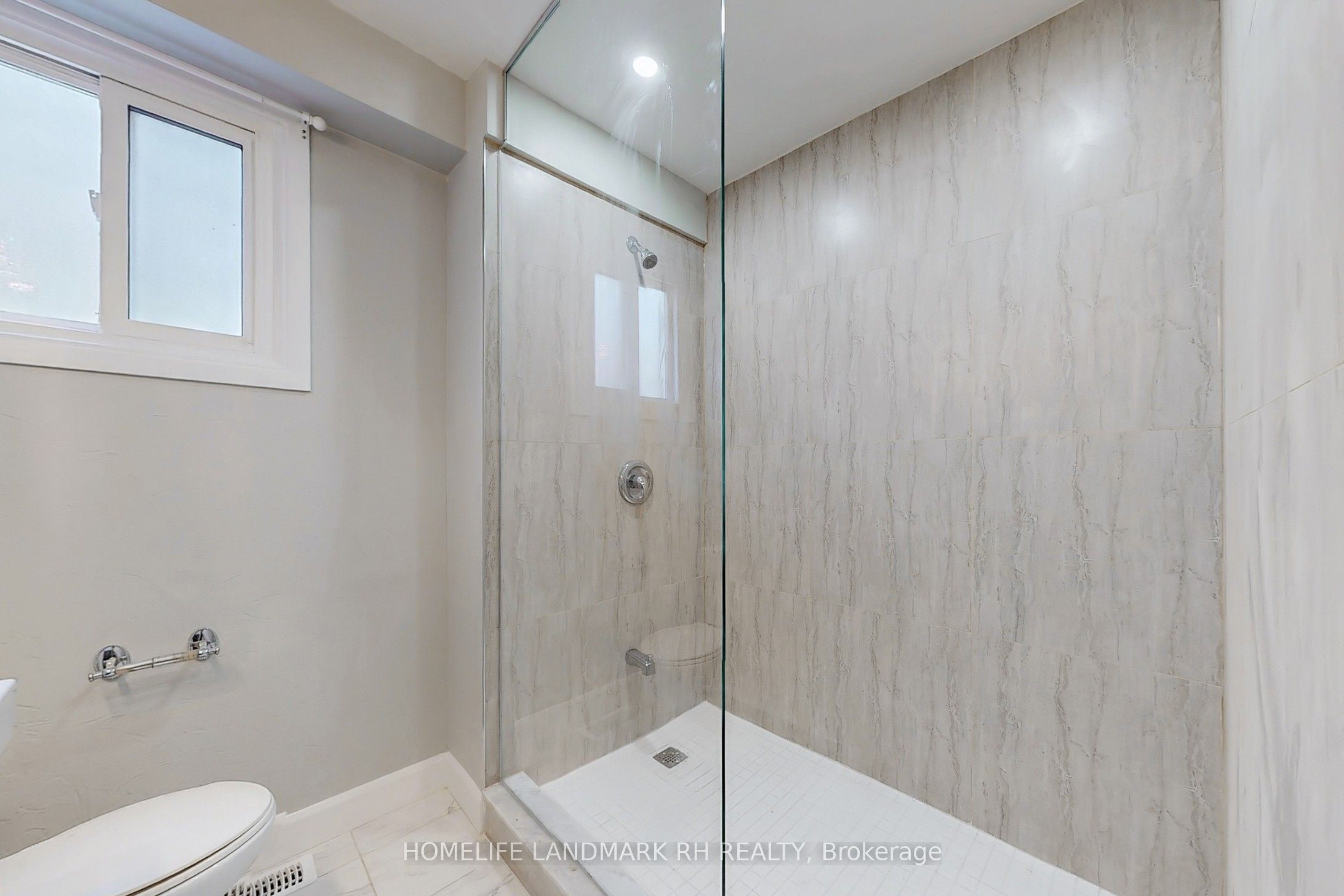 435 Gothic Drive Property Photo 22