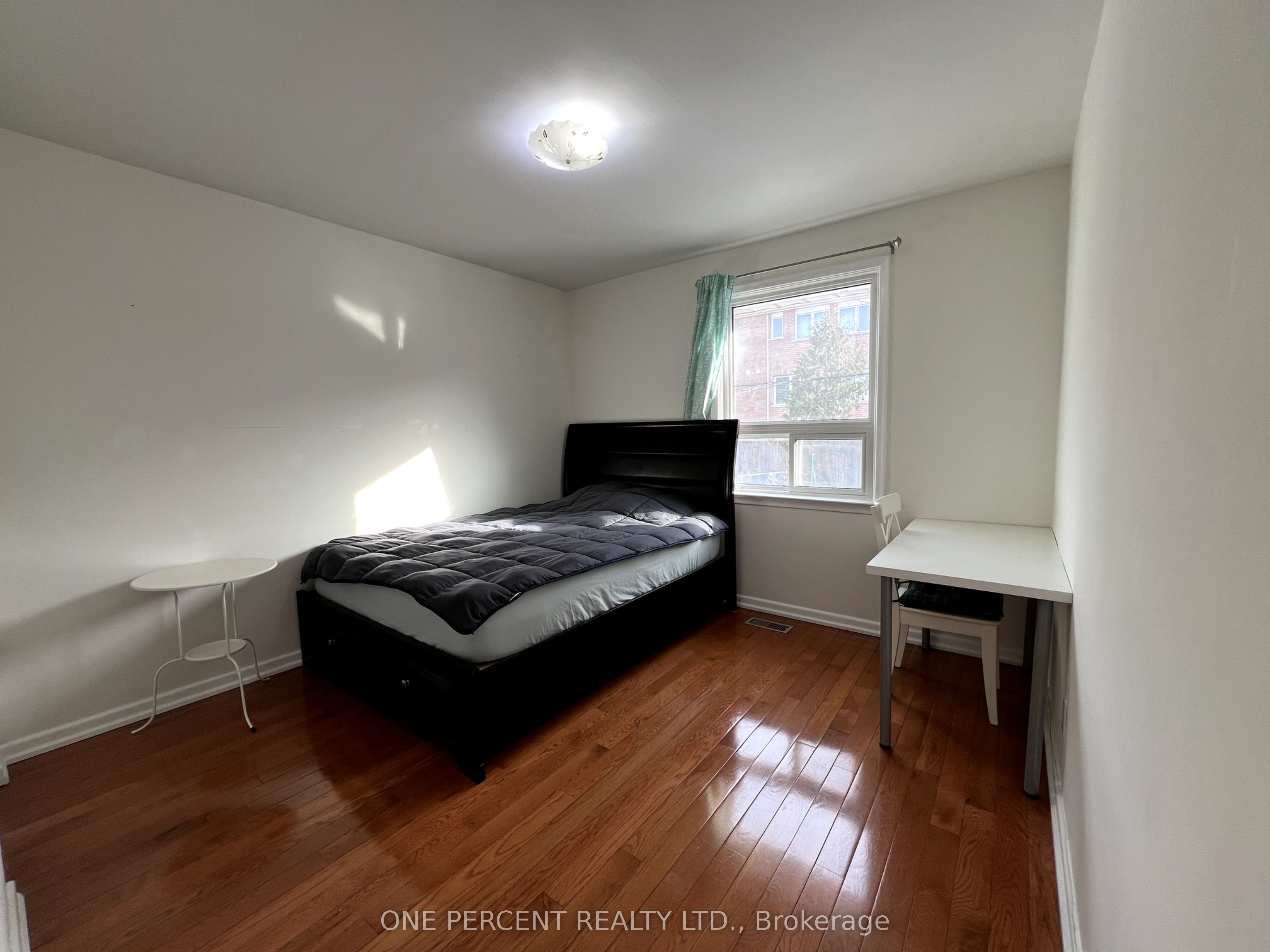 17 Savarin Street Property Photo 11