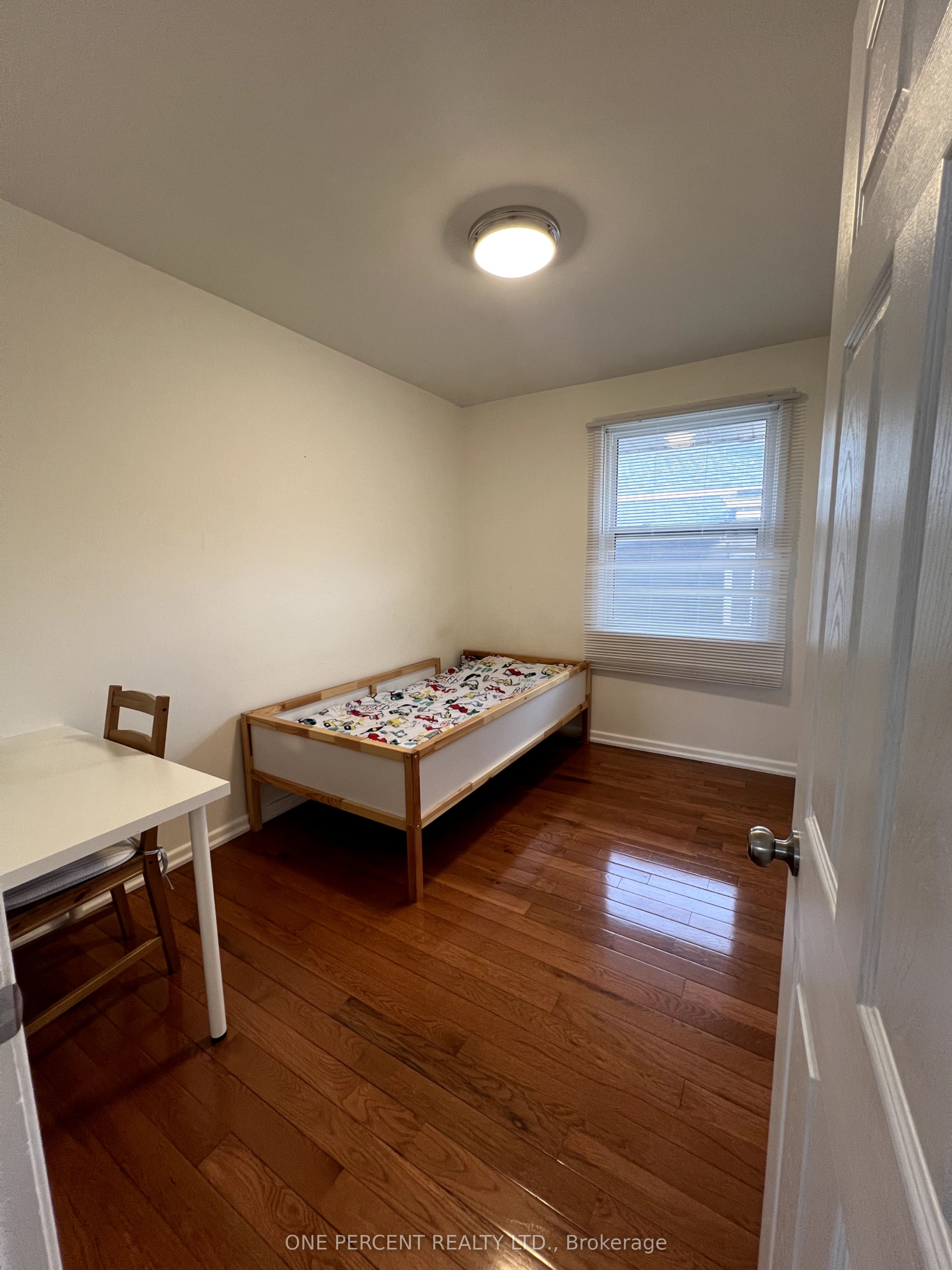 17 Savarin Street Property Photo 13