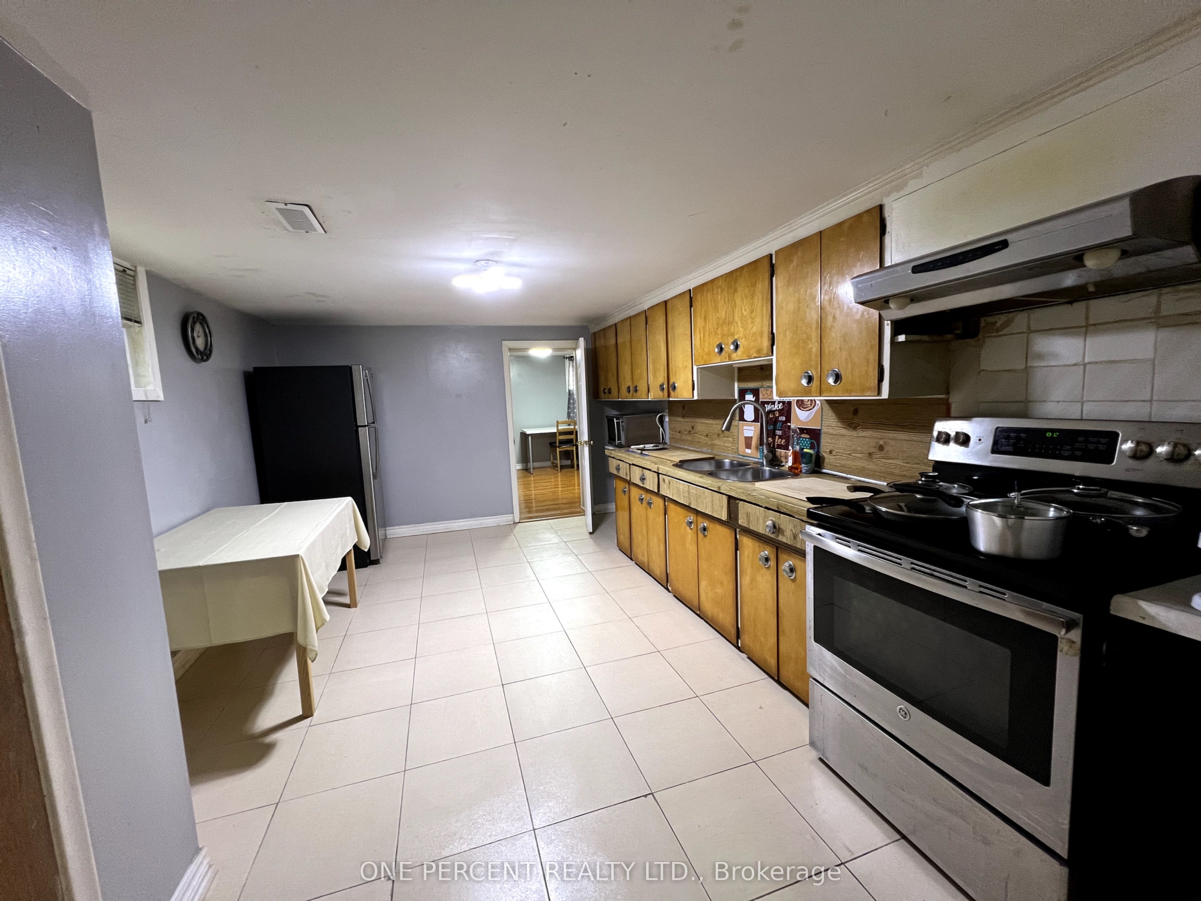 17 Savarin Street Property Photo 21