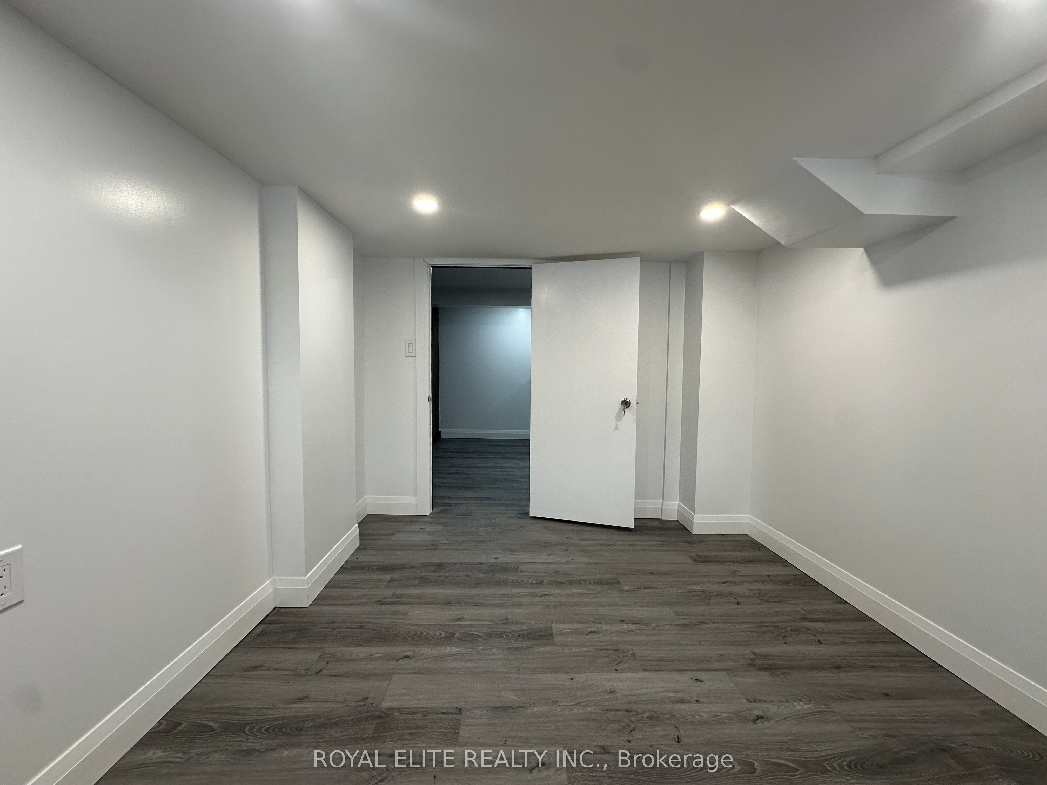 #bsmt - 19 Montgomery Avenue Property Photo 9