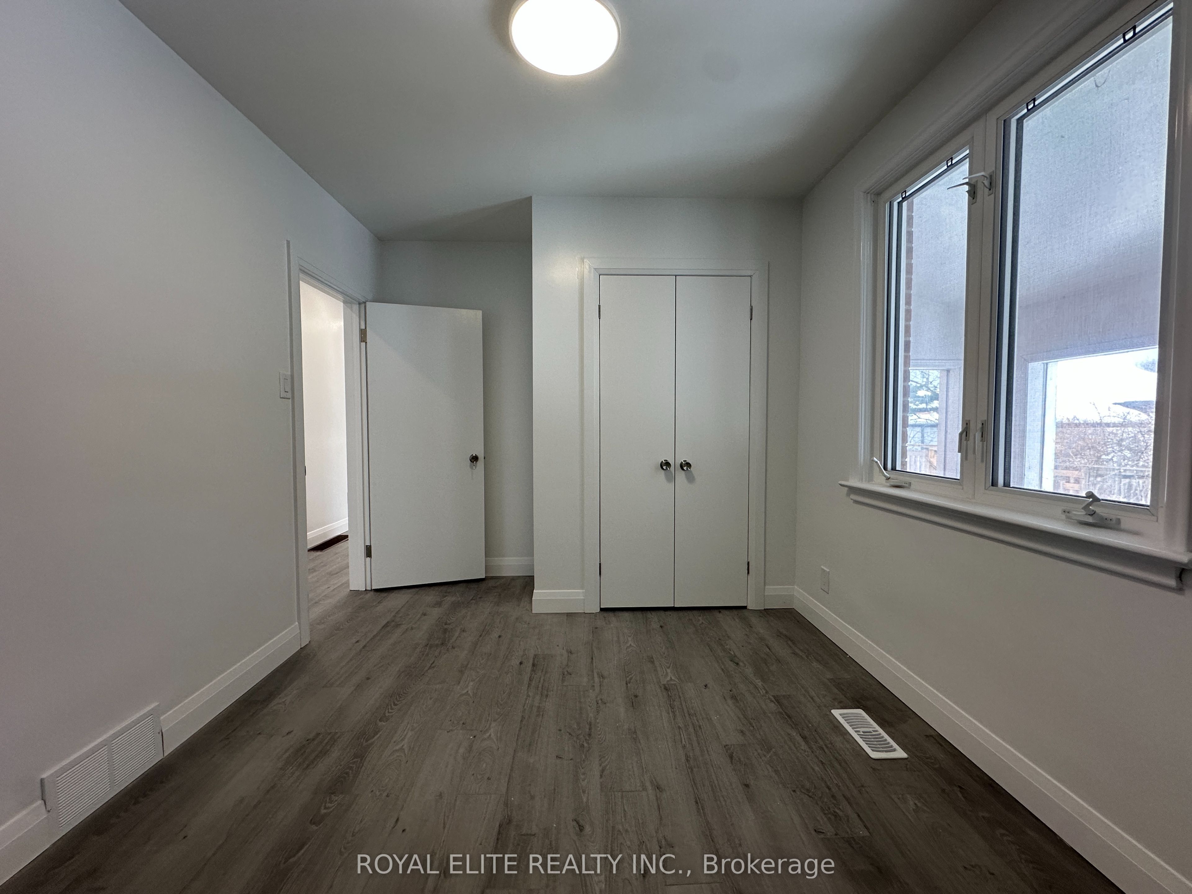 #main - 19 Montgomery Avenue Property Photo 11