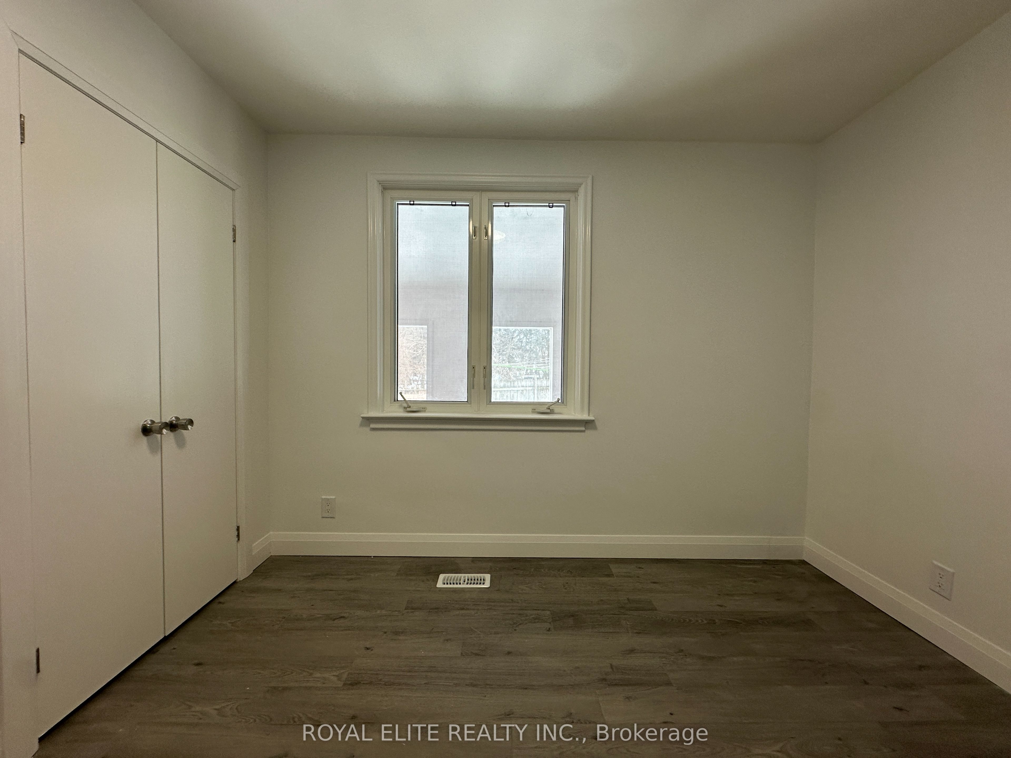 #main - 19 Montgomery Avenue Property Photo 12