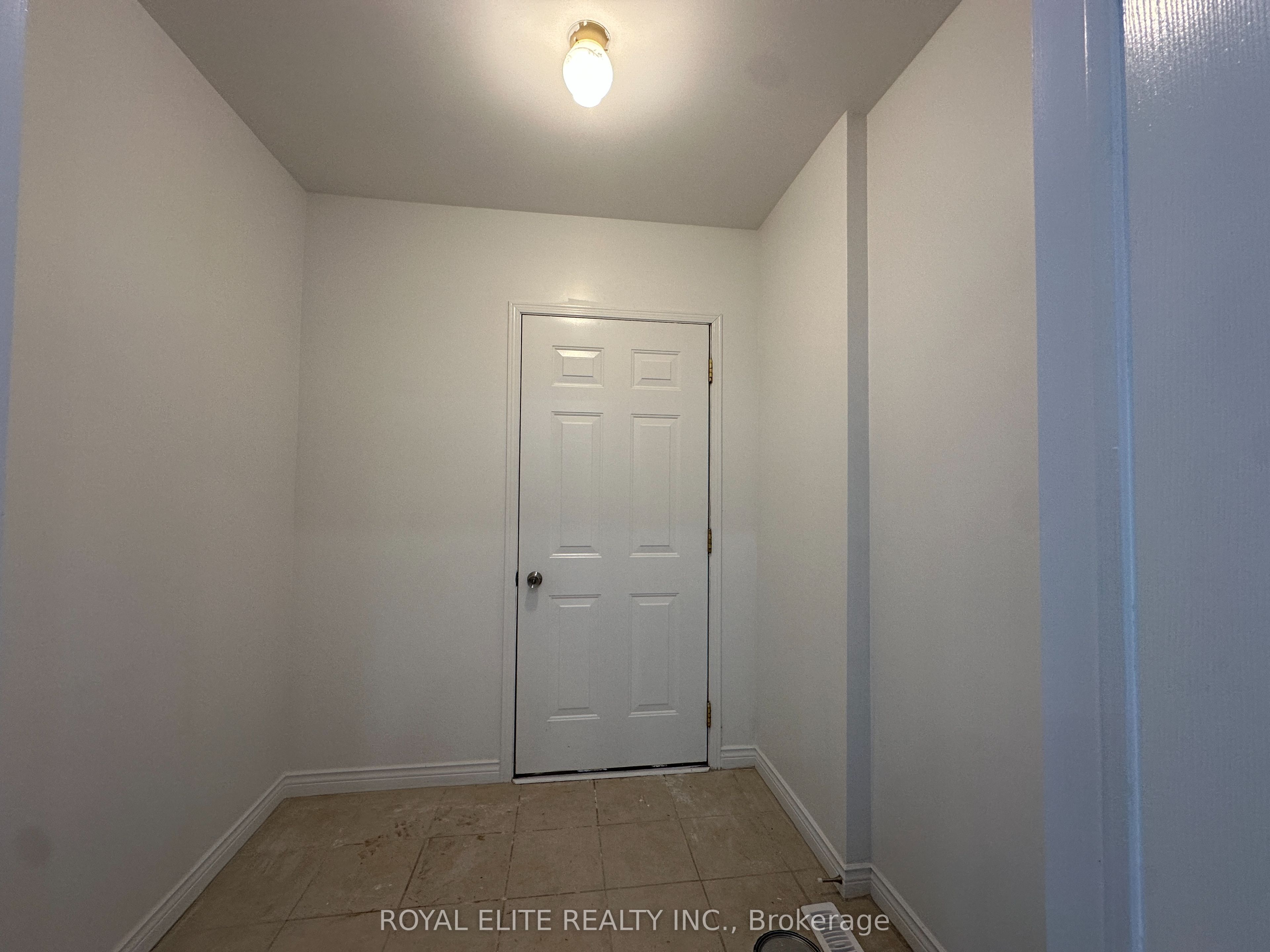 #main - 19 Montgomery Avenue Property Photo 20