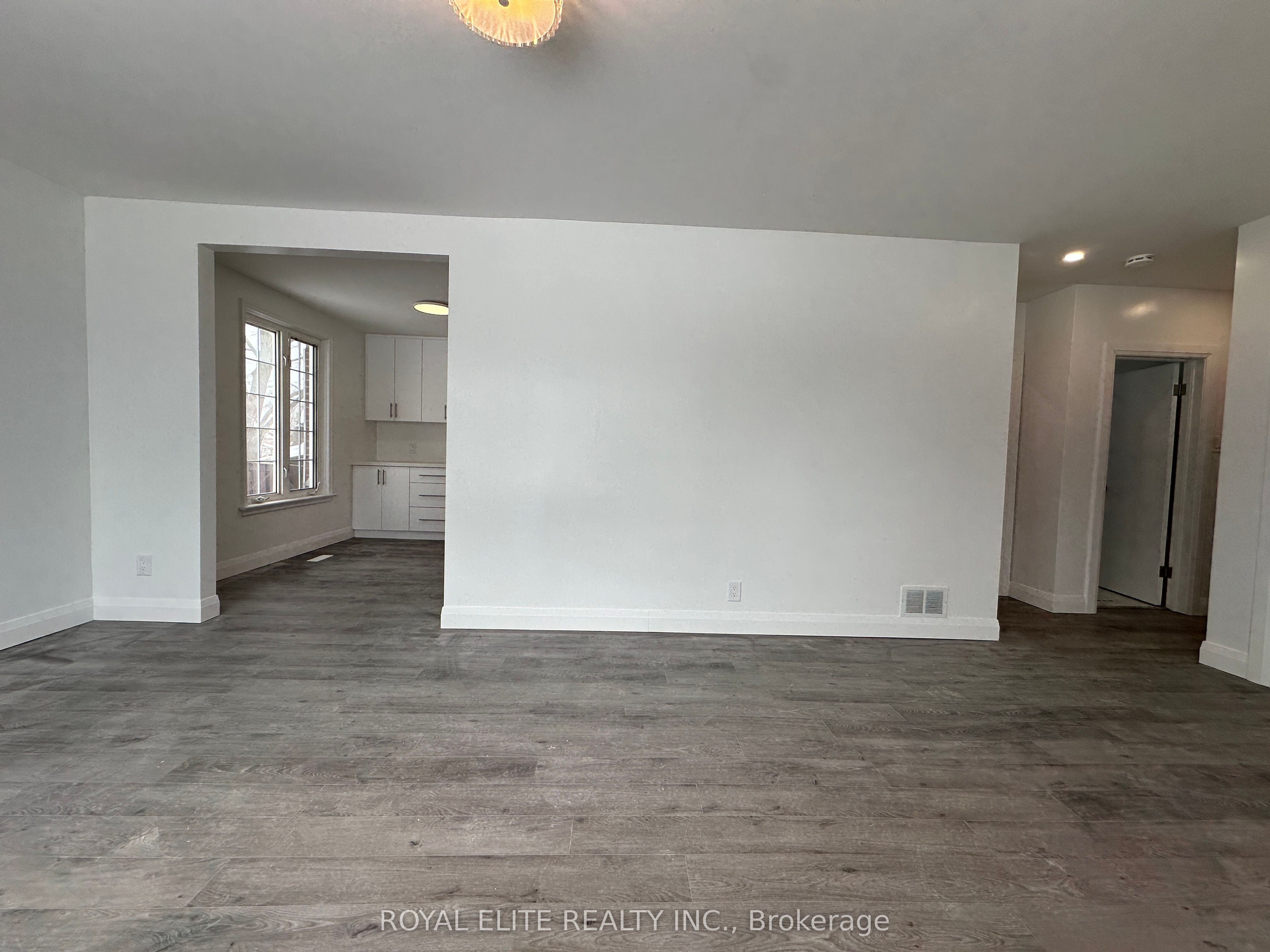 #main - 19 Montgomery Avenue Property Photo 30