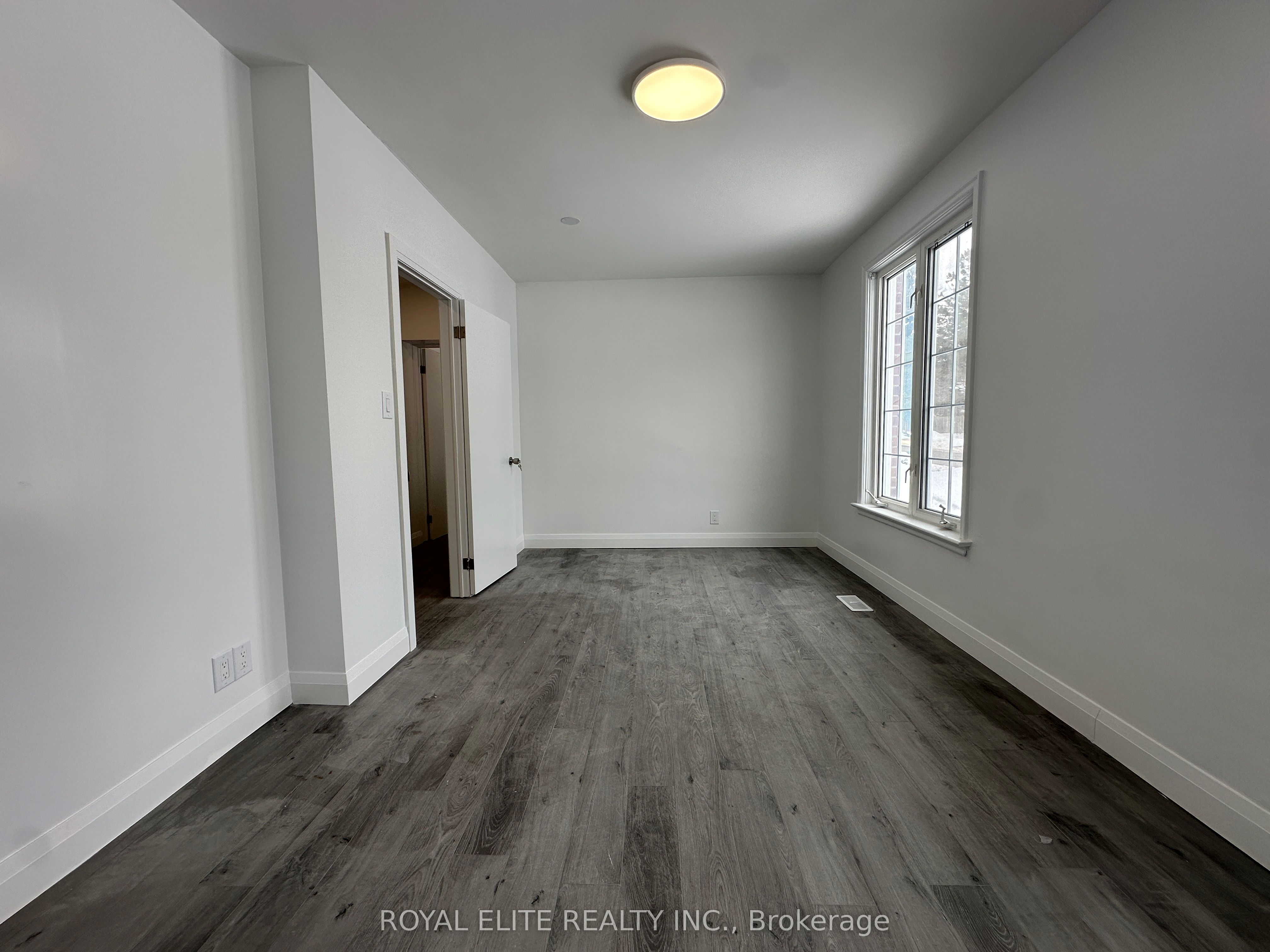 #main - 19 Montgomery Avenue Property Photo 32