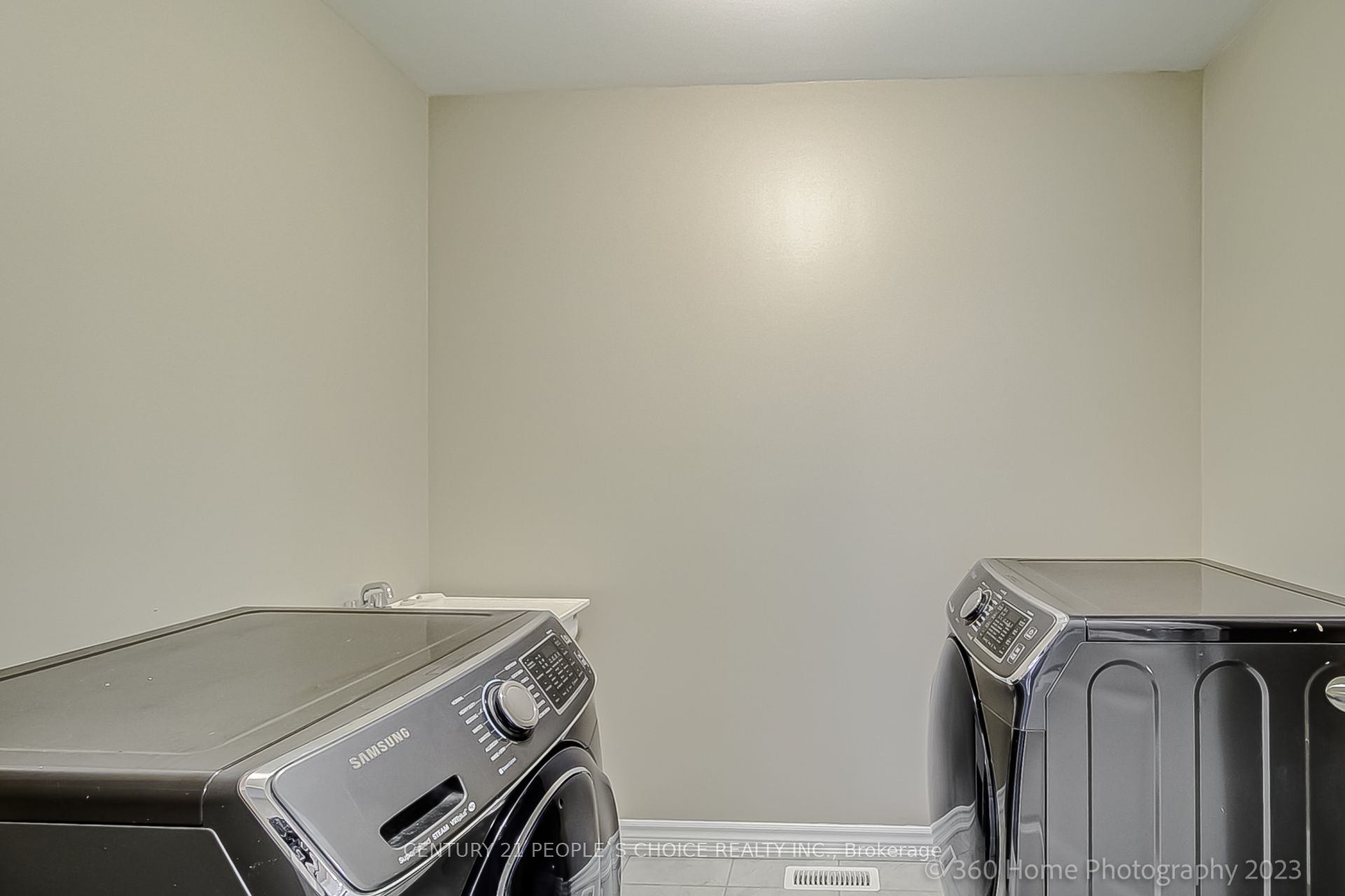 1247 Graham Clapp Avenue Property Photo 15