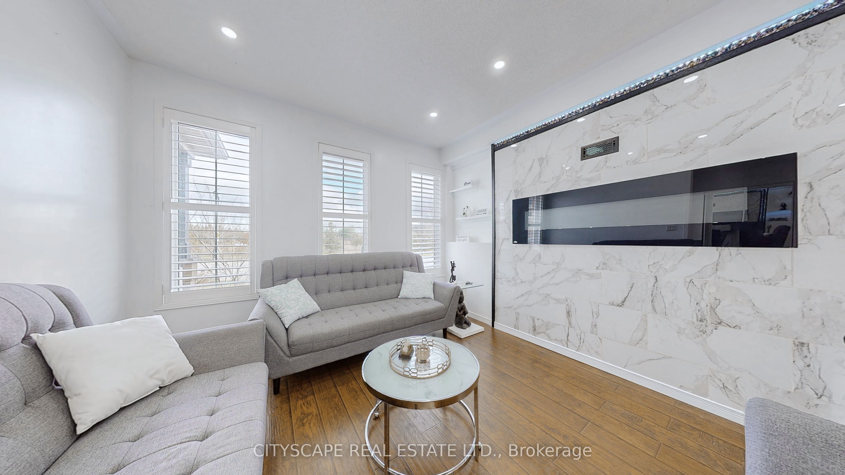 2026 Bridle Road Property Photo 4
