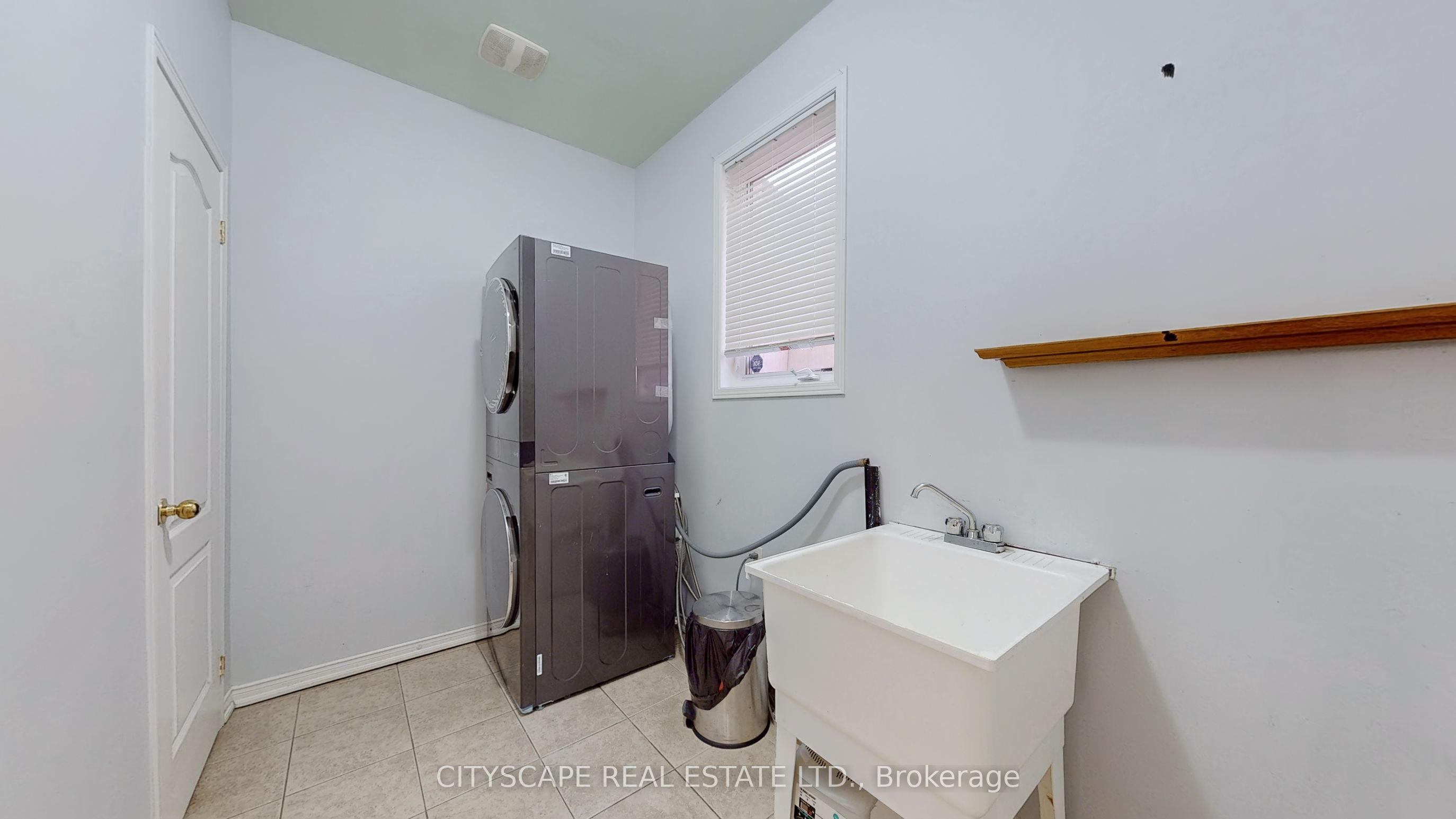 2026 Bridle Road Property Photo 15