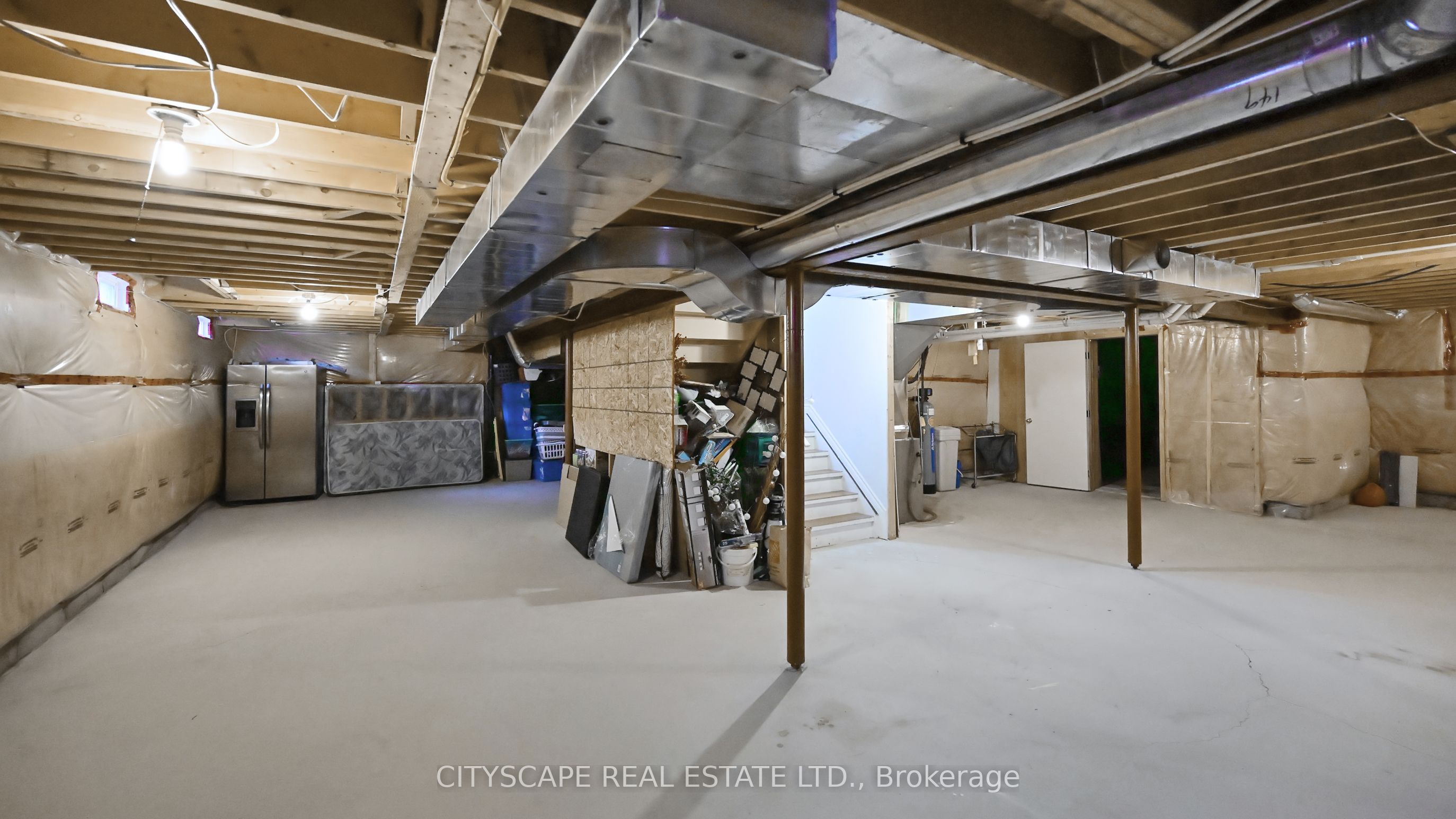 2026 Bridle Road Property Photo 32