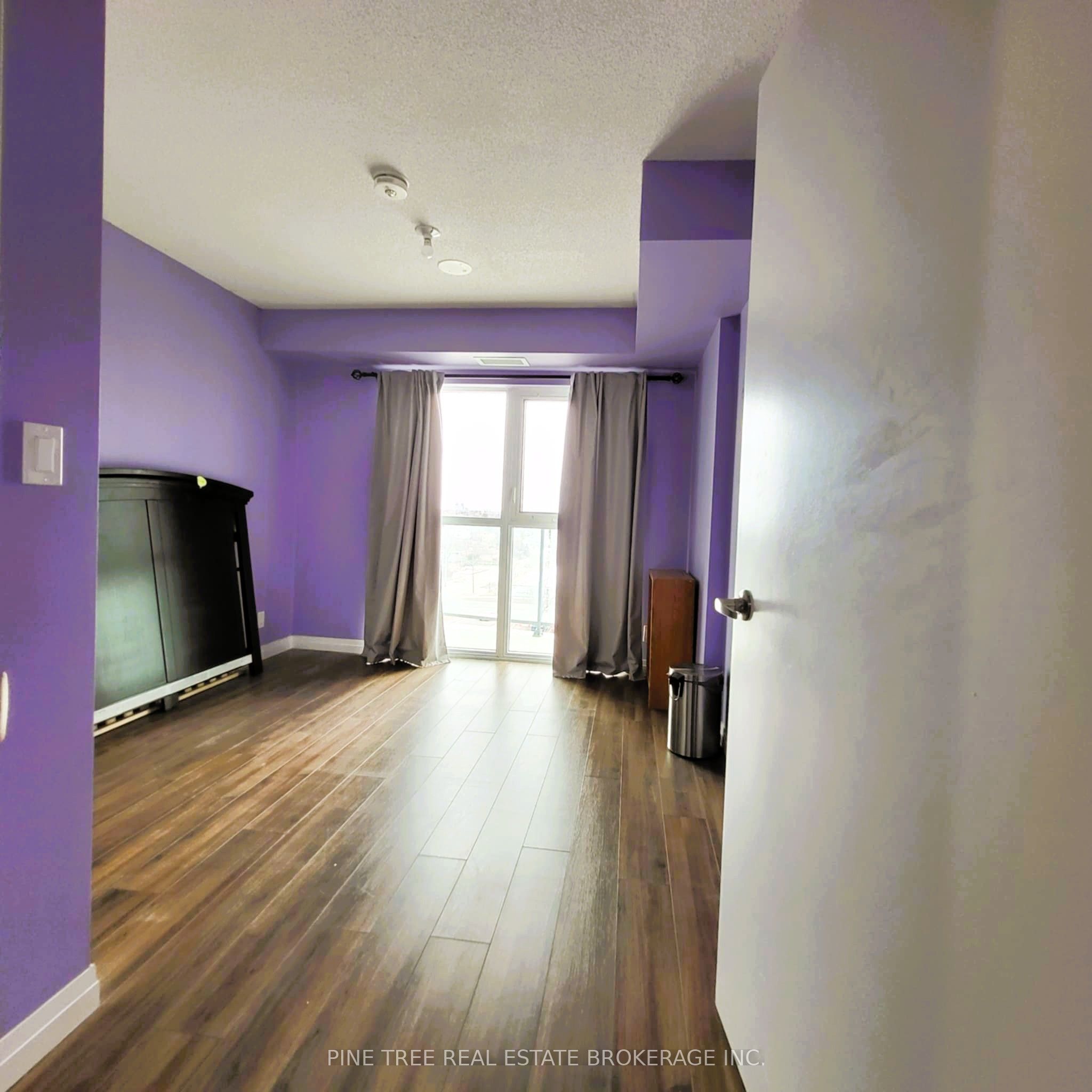 #701 - 2150 Lawrence Avenue Property Photo 13