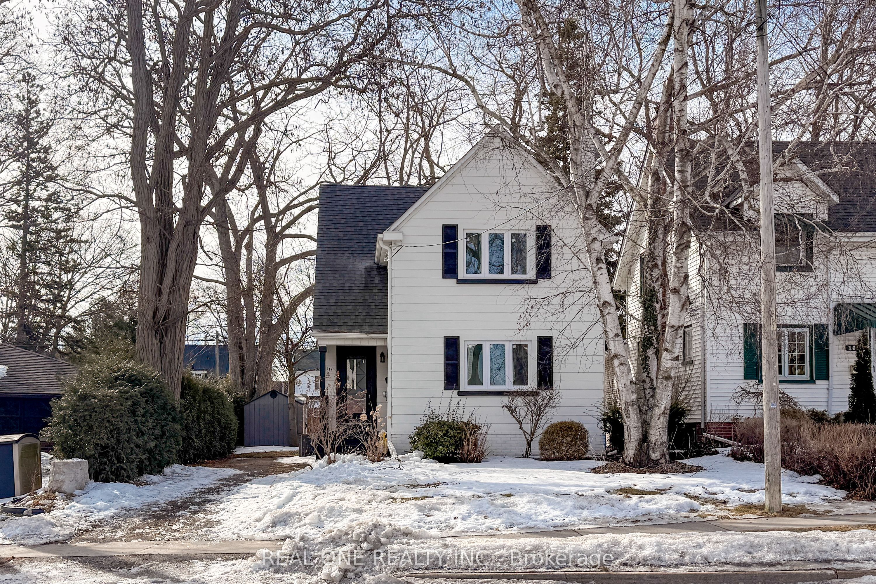 113 Hillcroft Street Property Photo