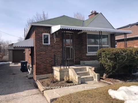 36 Manderley Drive Property Photo