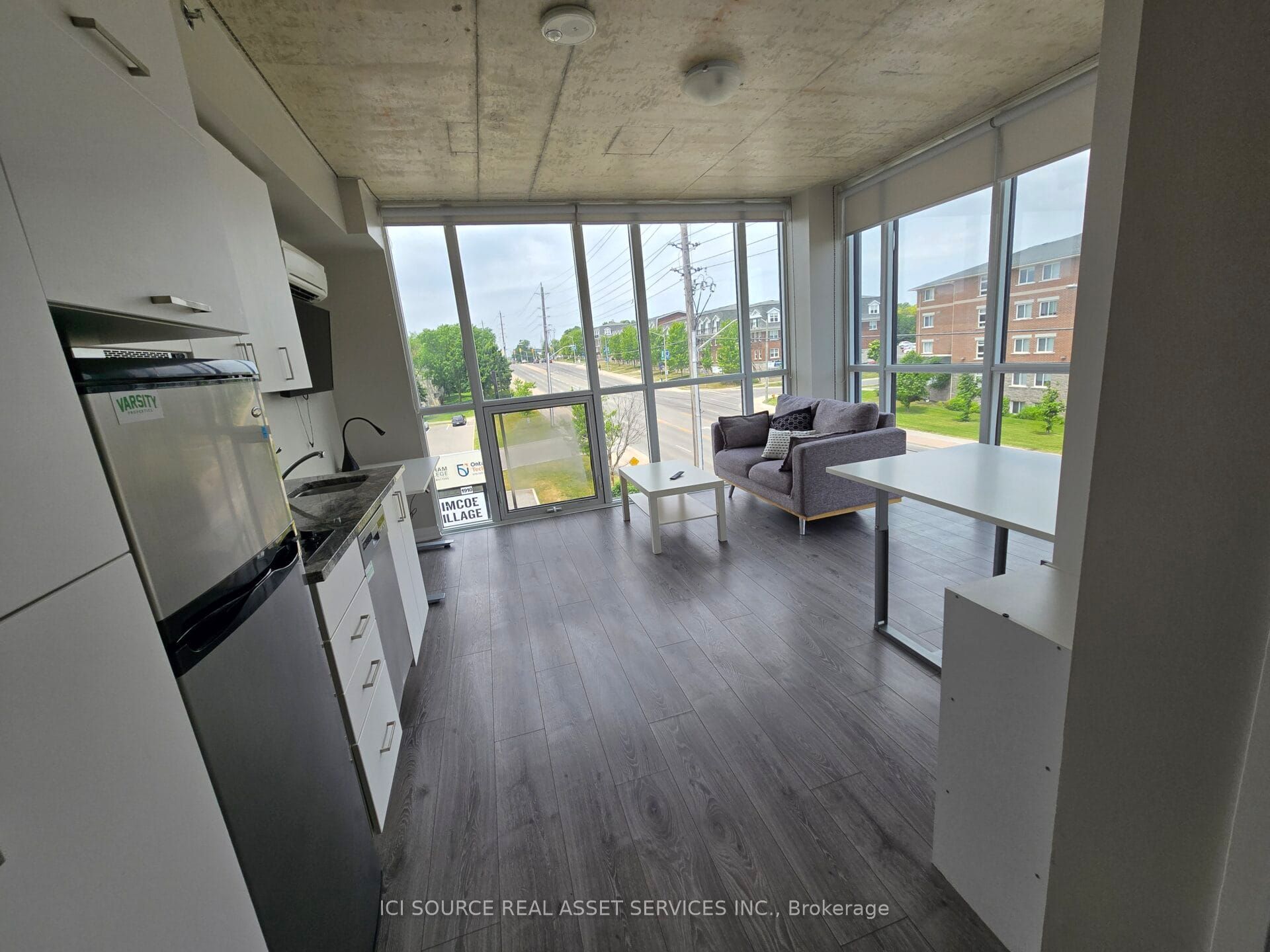#331 - 1900 Simcoe Street Property Photo 1