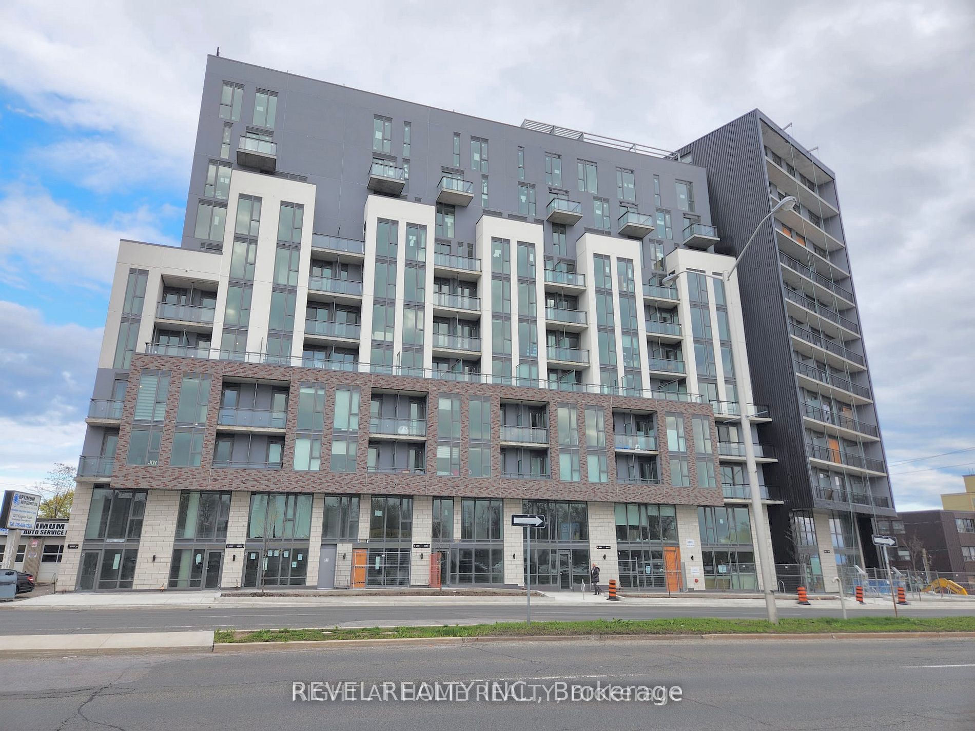 #313 - 90 Glen Everest Road Property Photo