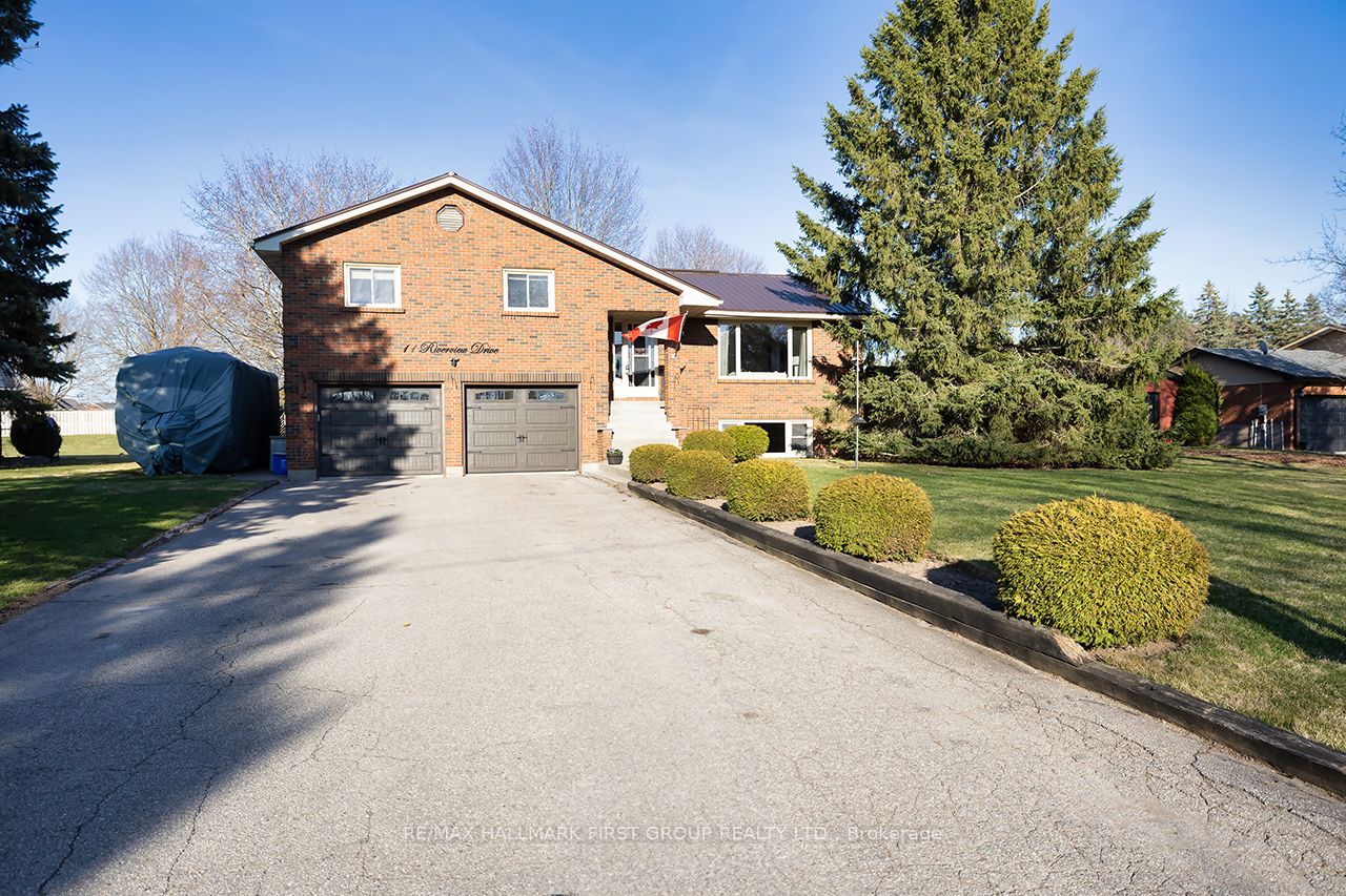 11 Riverview Drive Property Photo