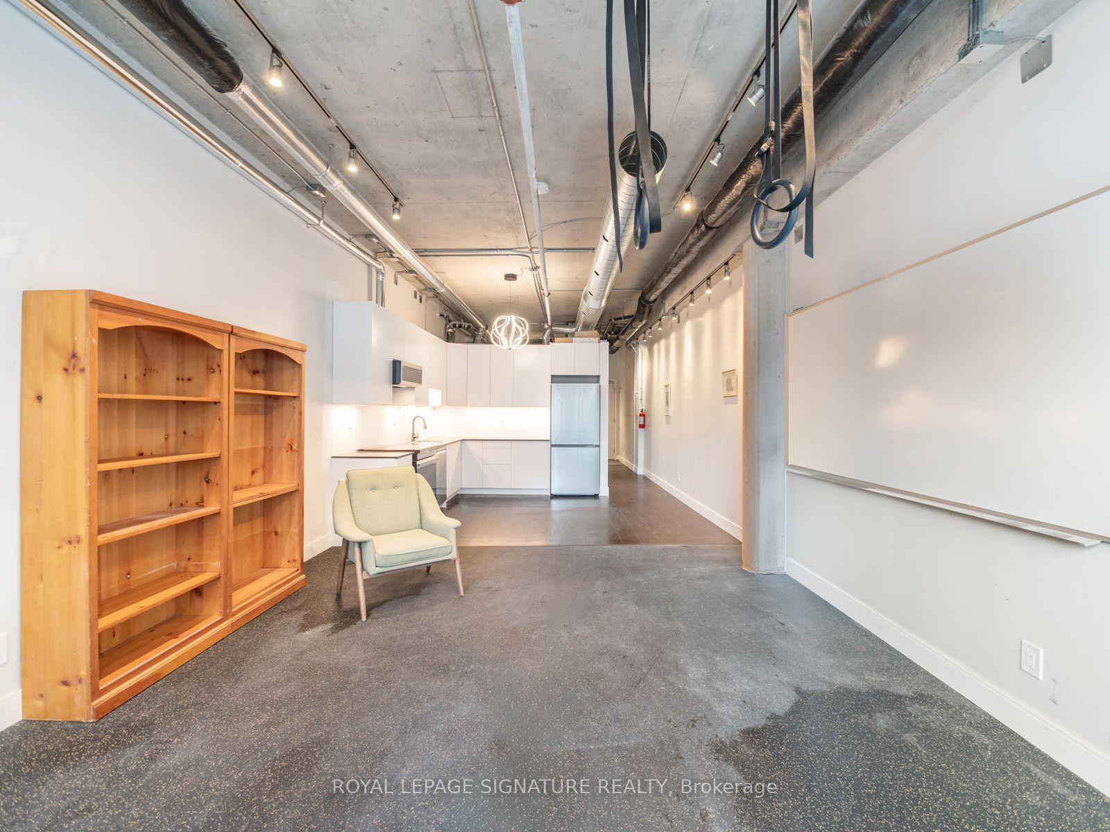 #106 - 321 Carlaw Avenue Property Photo 26