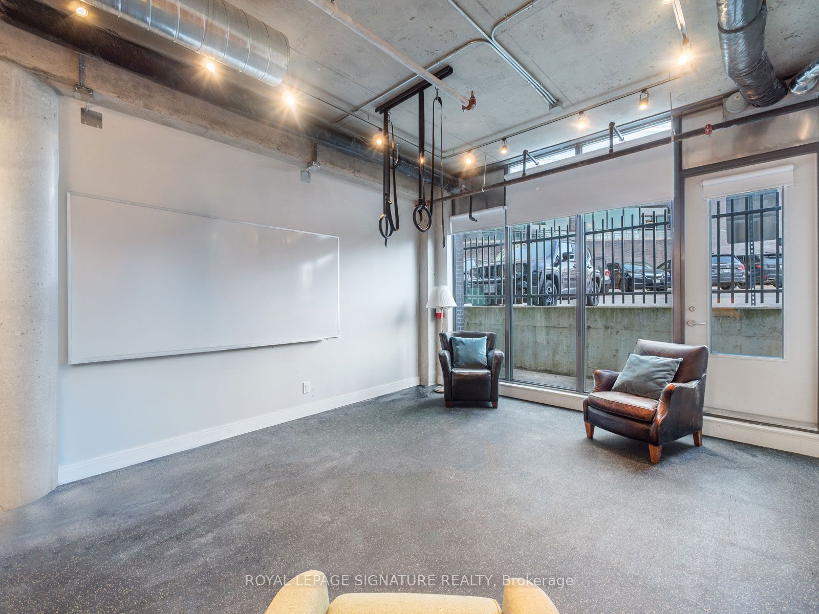 #106 - 321 Carlaw Avenue Property Photo 28