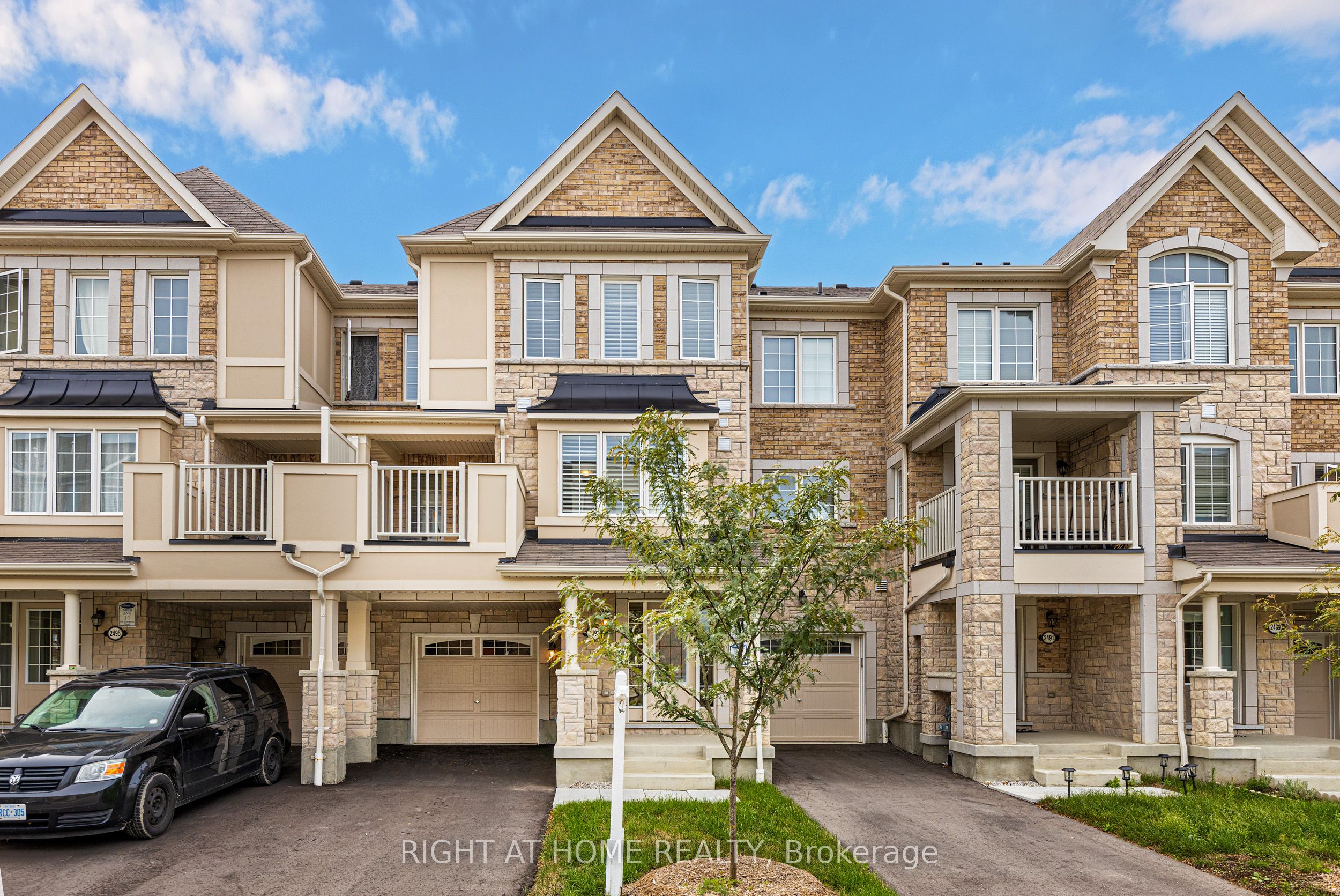 2493 Fall Harvest Cres Property Photo