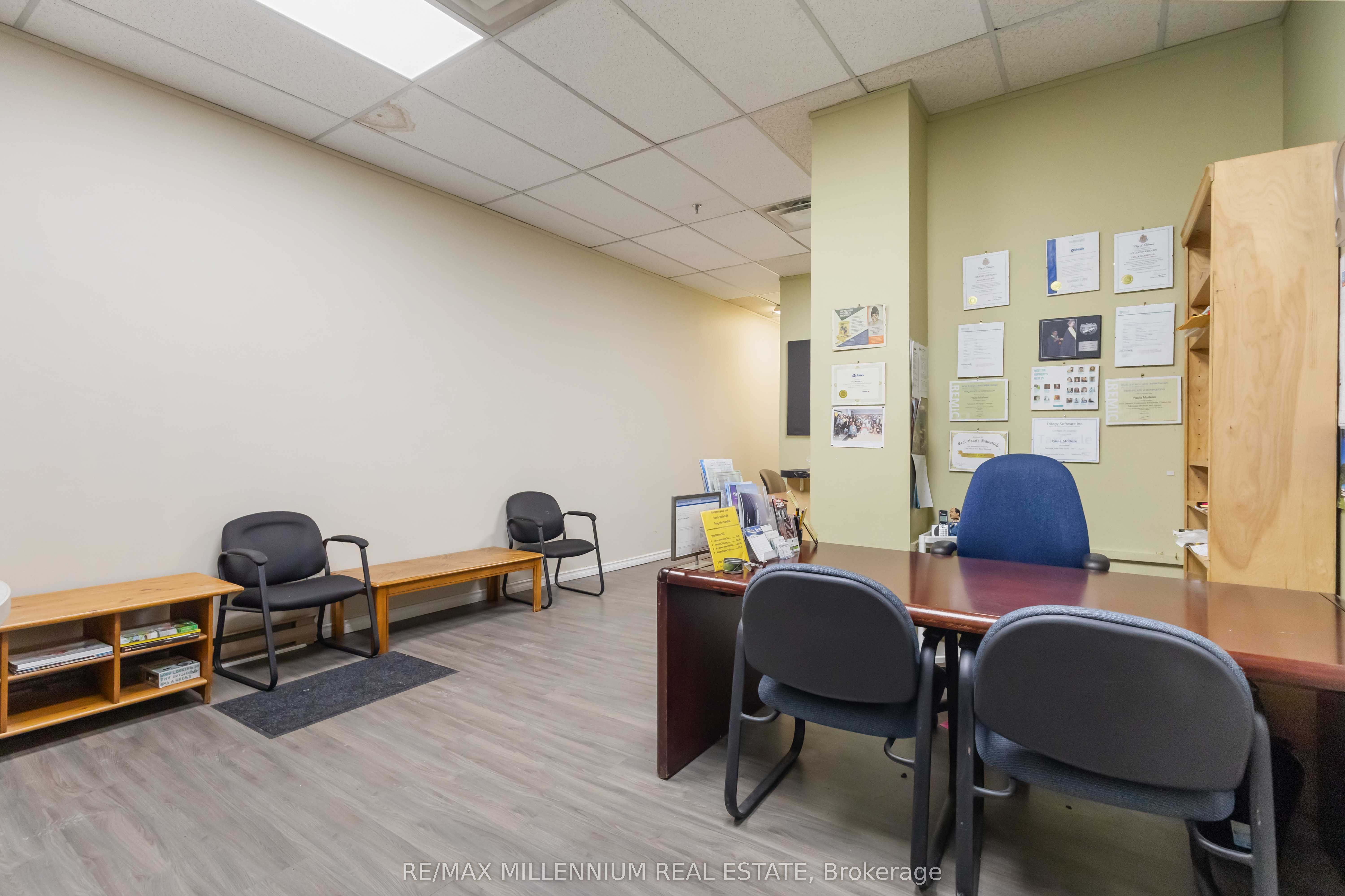 #103 - 50 Richmond Street Property Photo 6