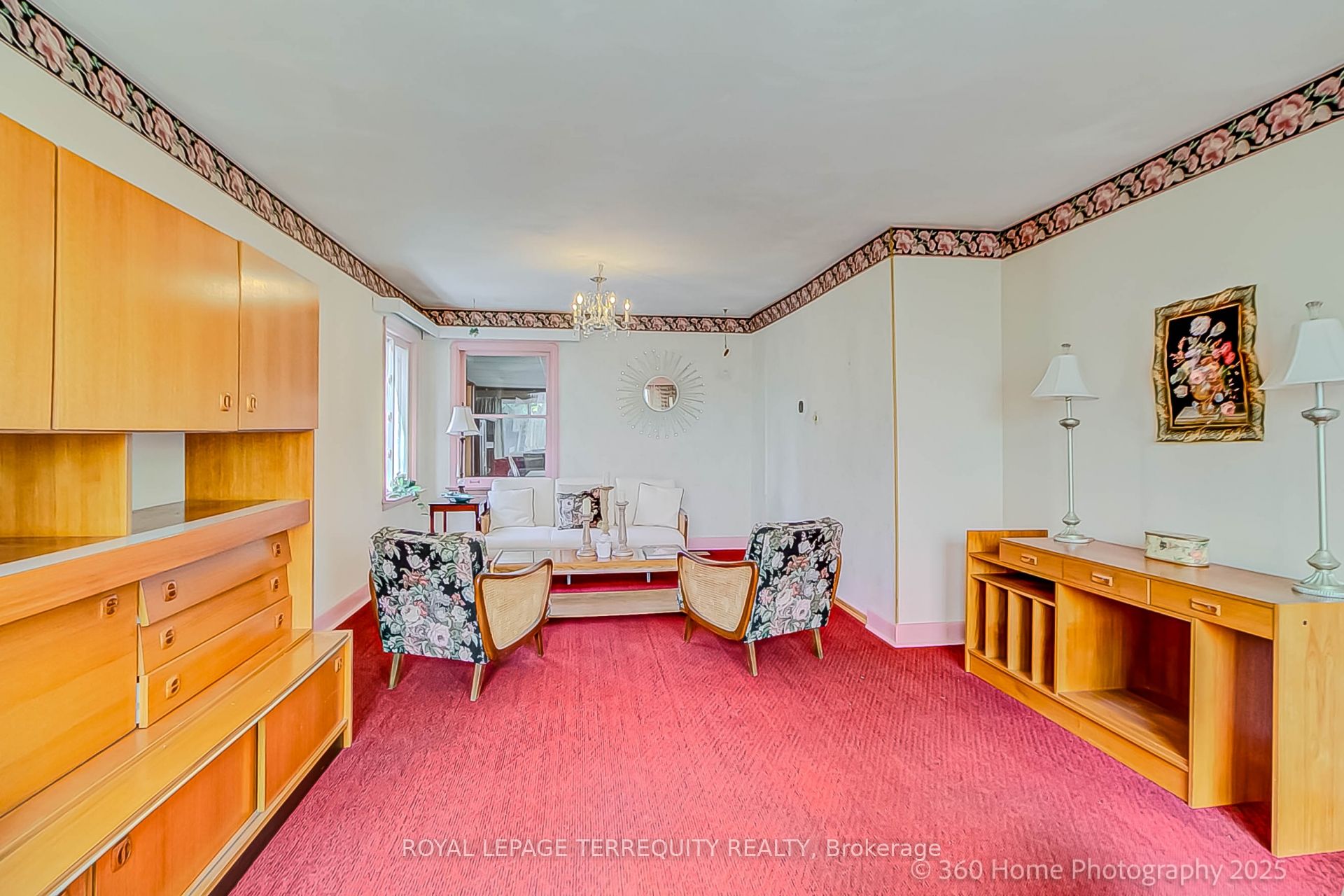 8 Graylee Avenue Property Photo