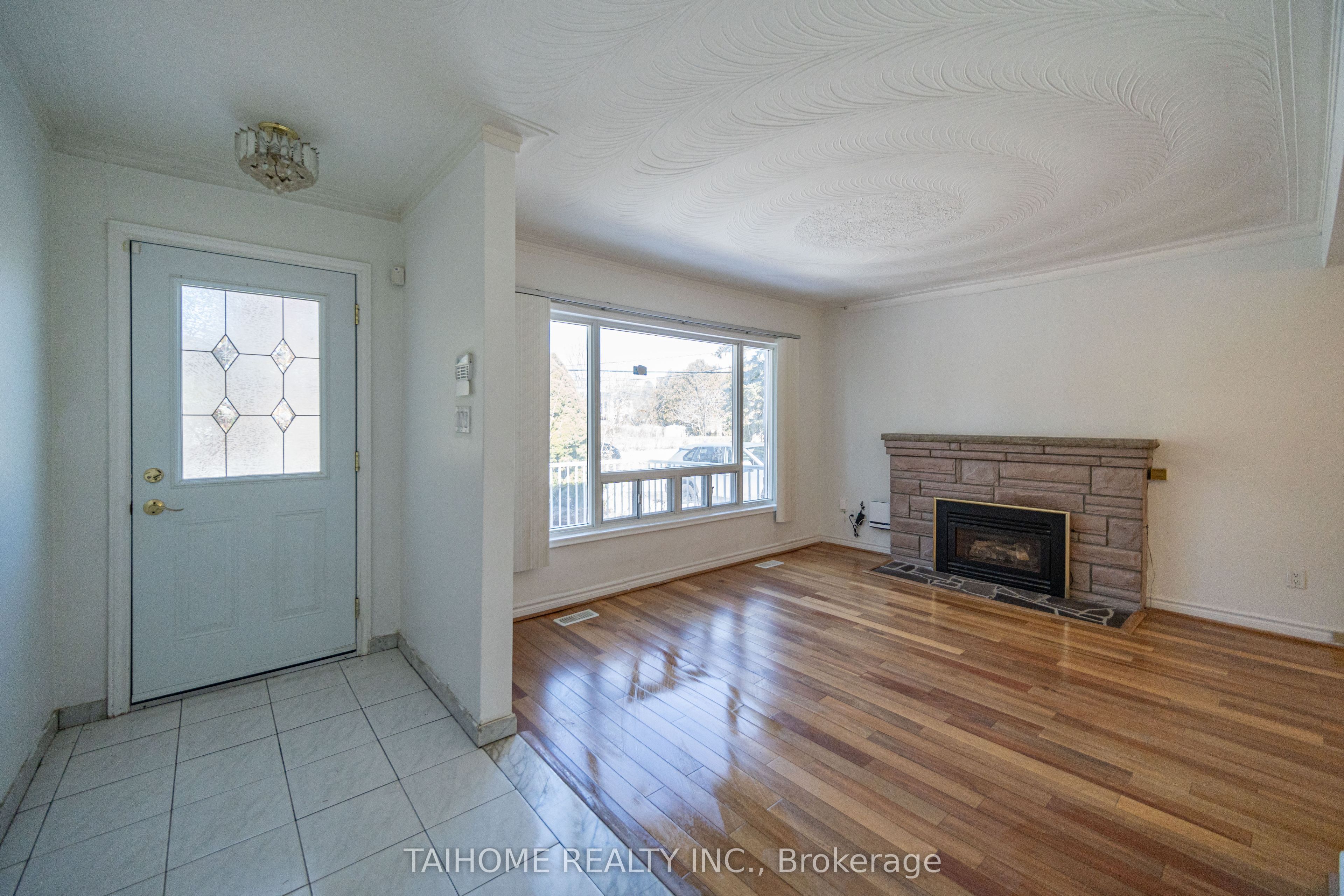 92 Earlton Road Property Photo 6