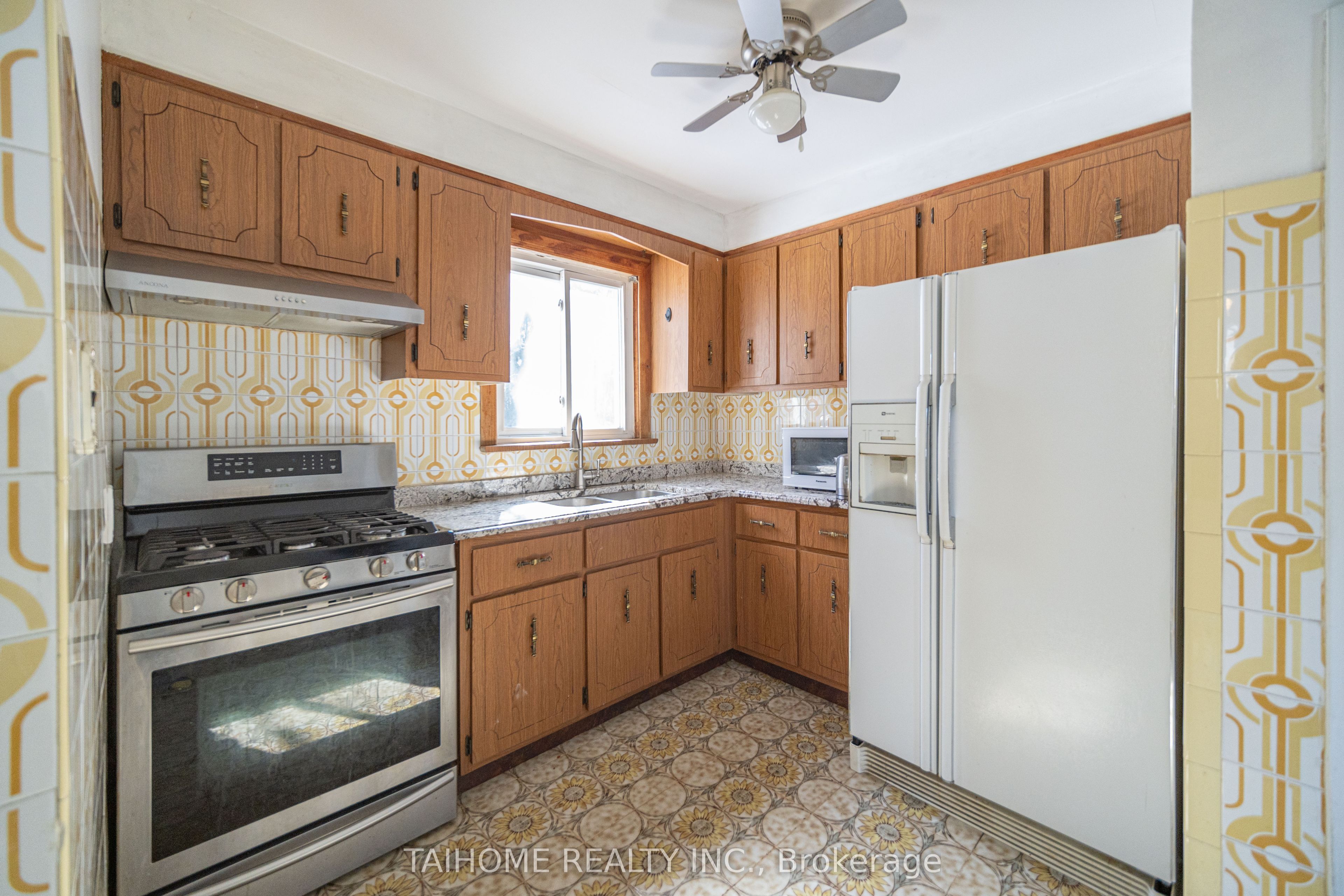92 Earlton Road Property Photo 10