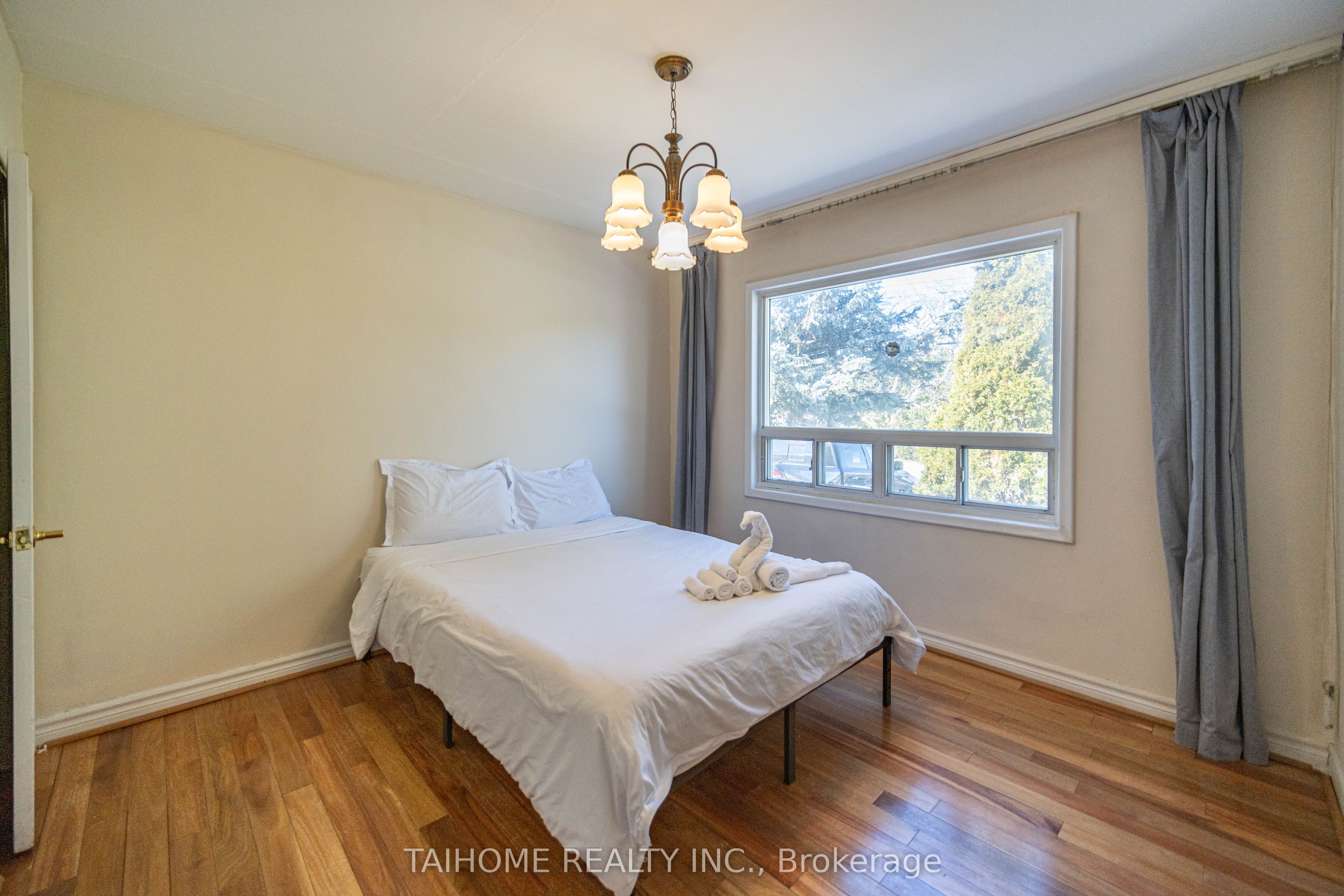 92 Earlton Road Property Photo 13