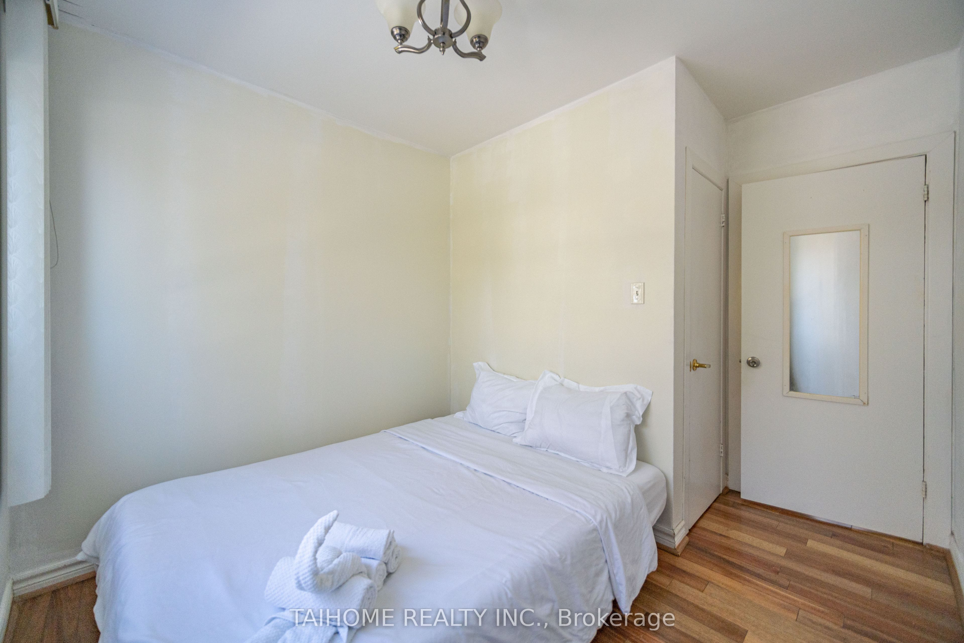 92 Earlton Road Property Photo 16