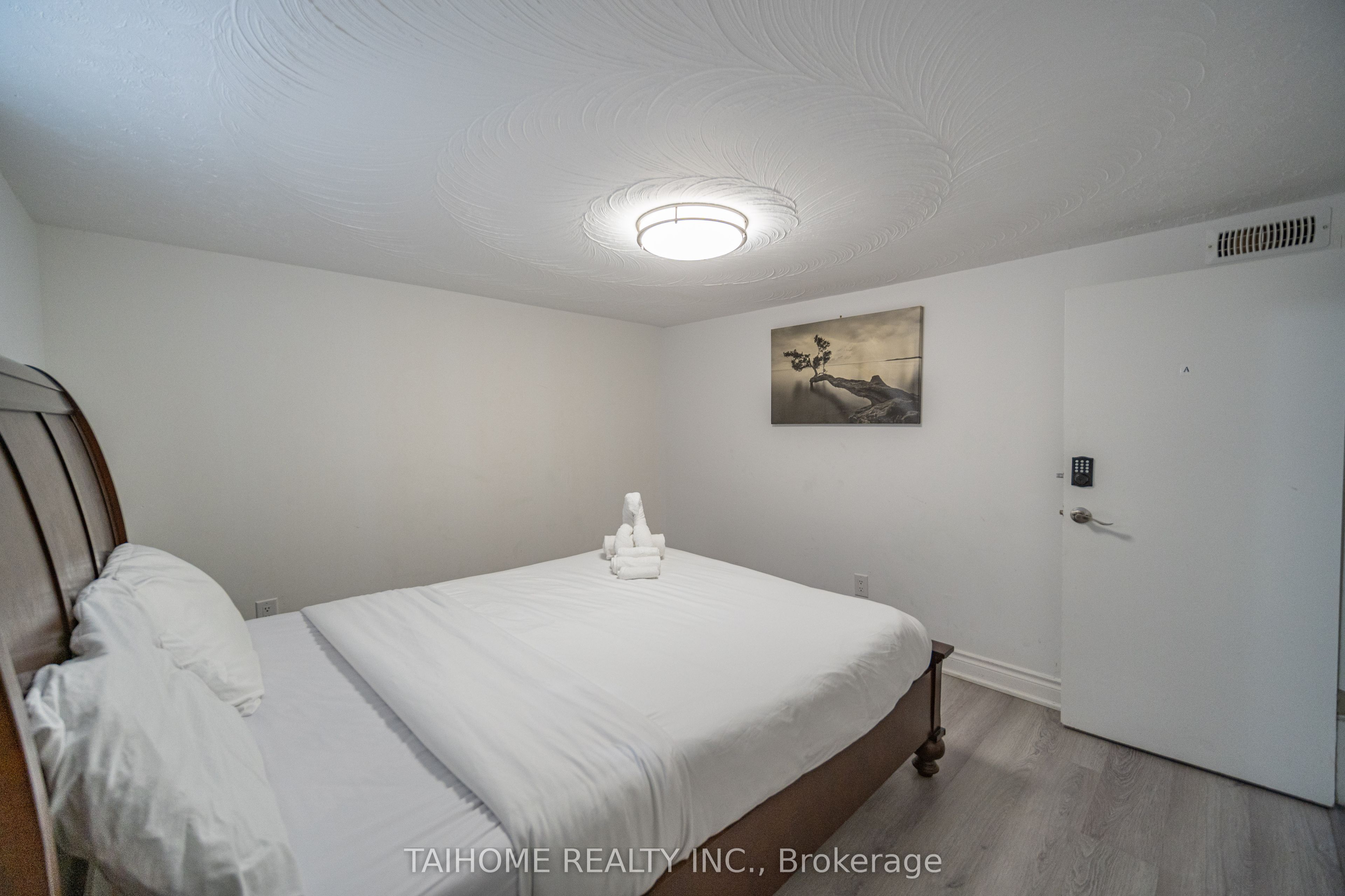 92 Earlton Road Property Photo 30