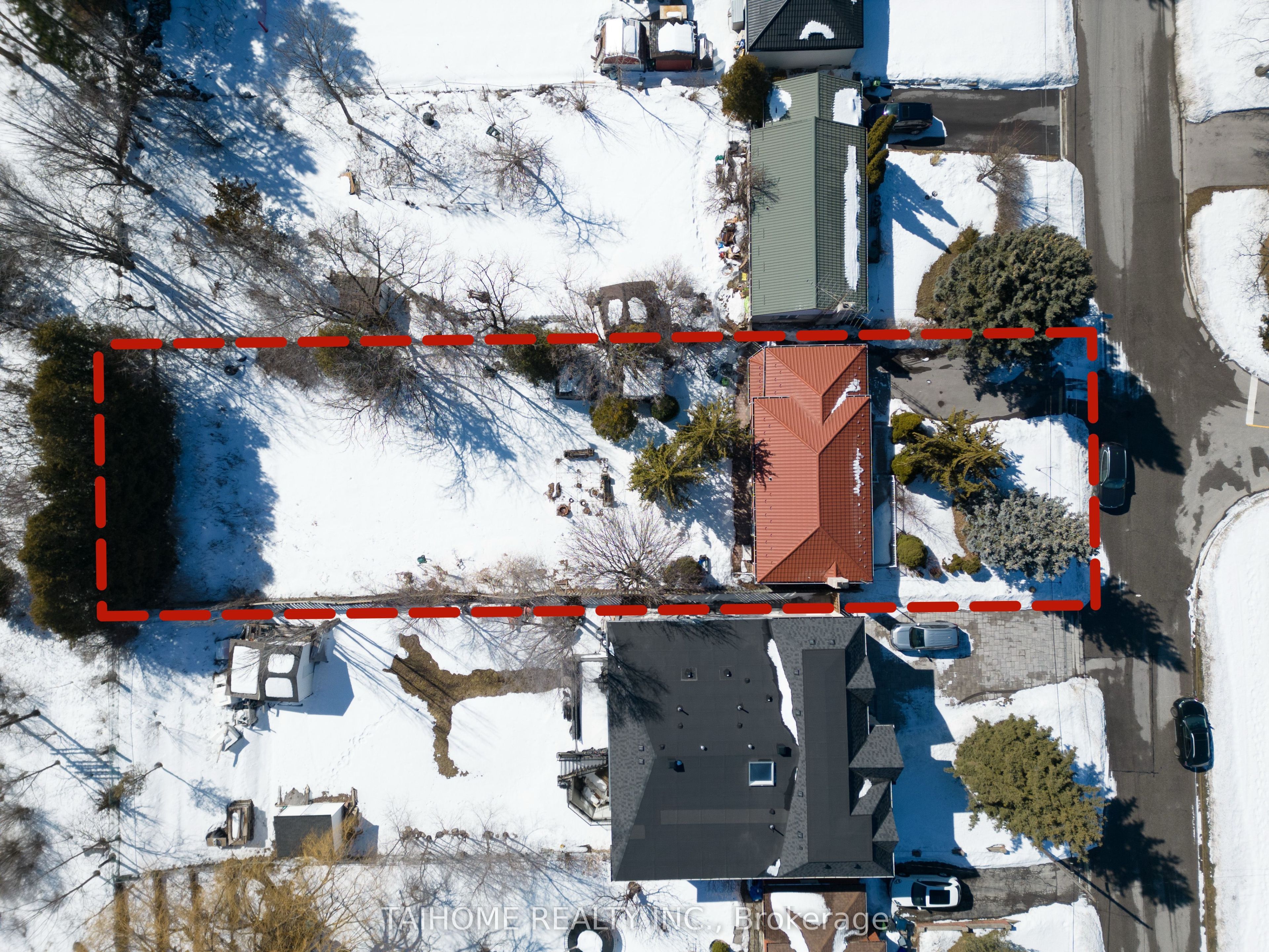 92 Earlton Road Property Photo 40