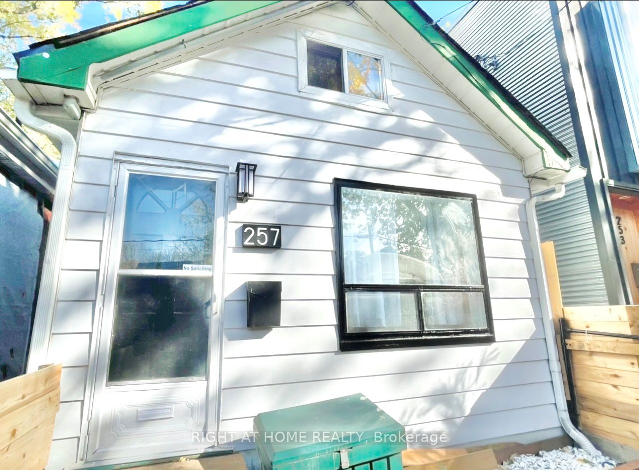 257 Craven Road Property Photo 1