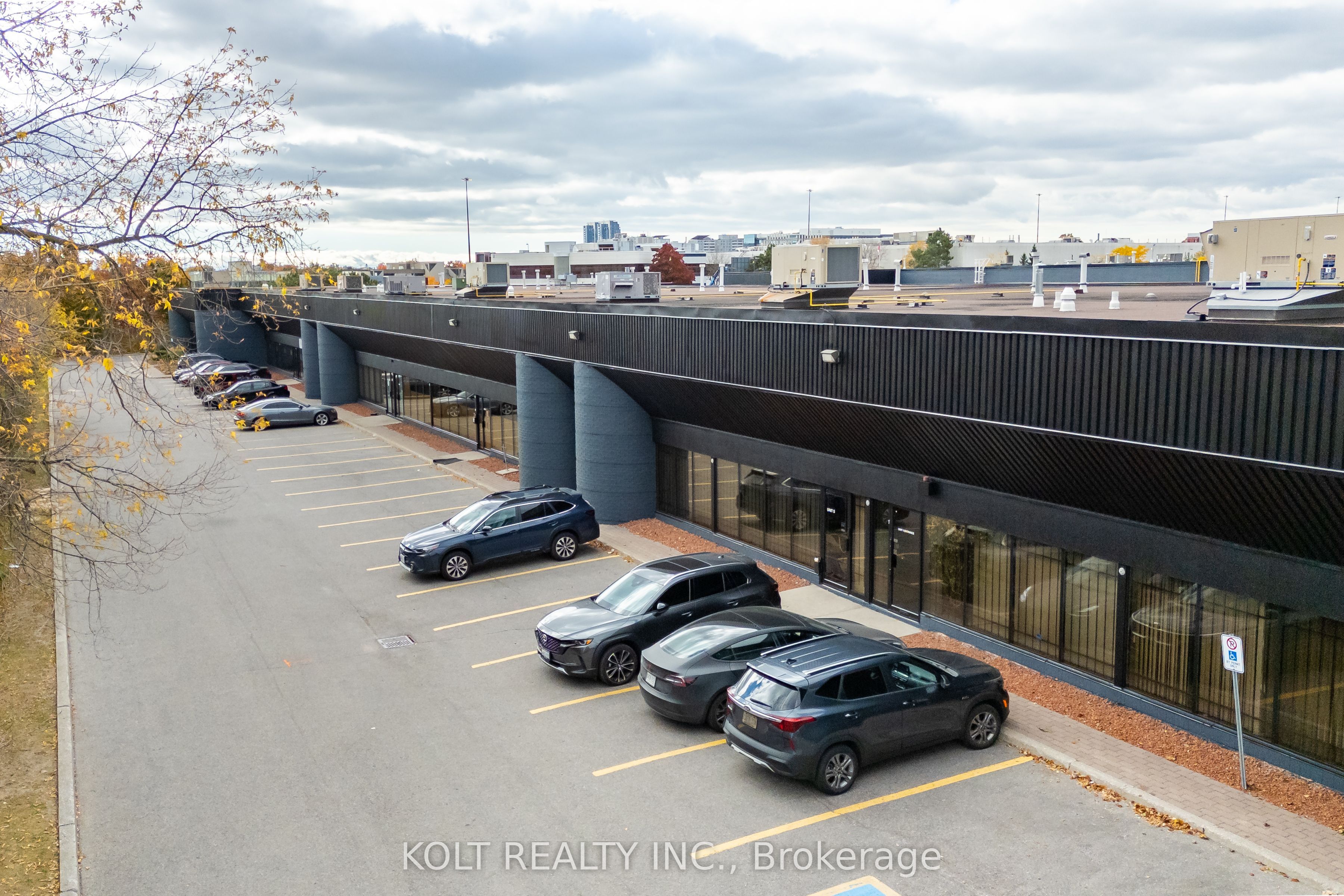 #unit 8 - 465 Milner Avenue Property Photo 15