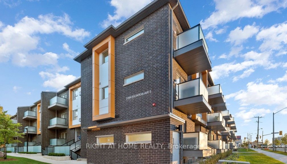 #423 - 2789 Eglinton Avenue East Avenue Property Photo