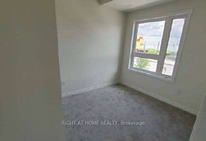 2789 Eglinton Avenue East Avenue E 423 Property Photo 5