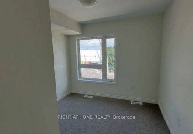 2789 Eglinton Avenue East Avenue E 423 Property Photo 6
