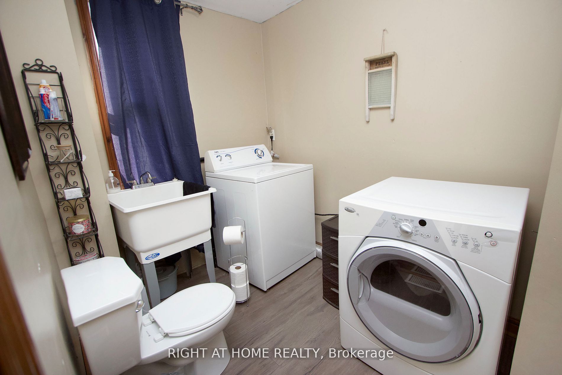 53 Duke Street Property Photo 13