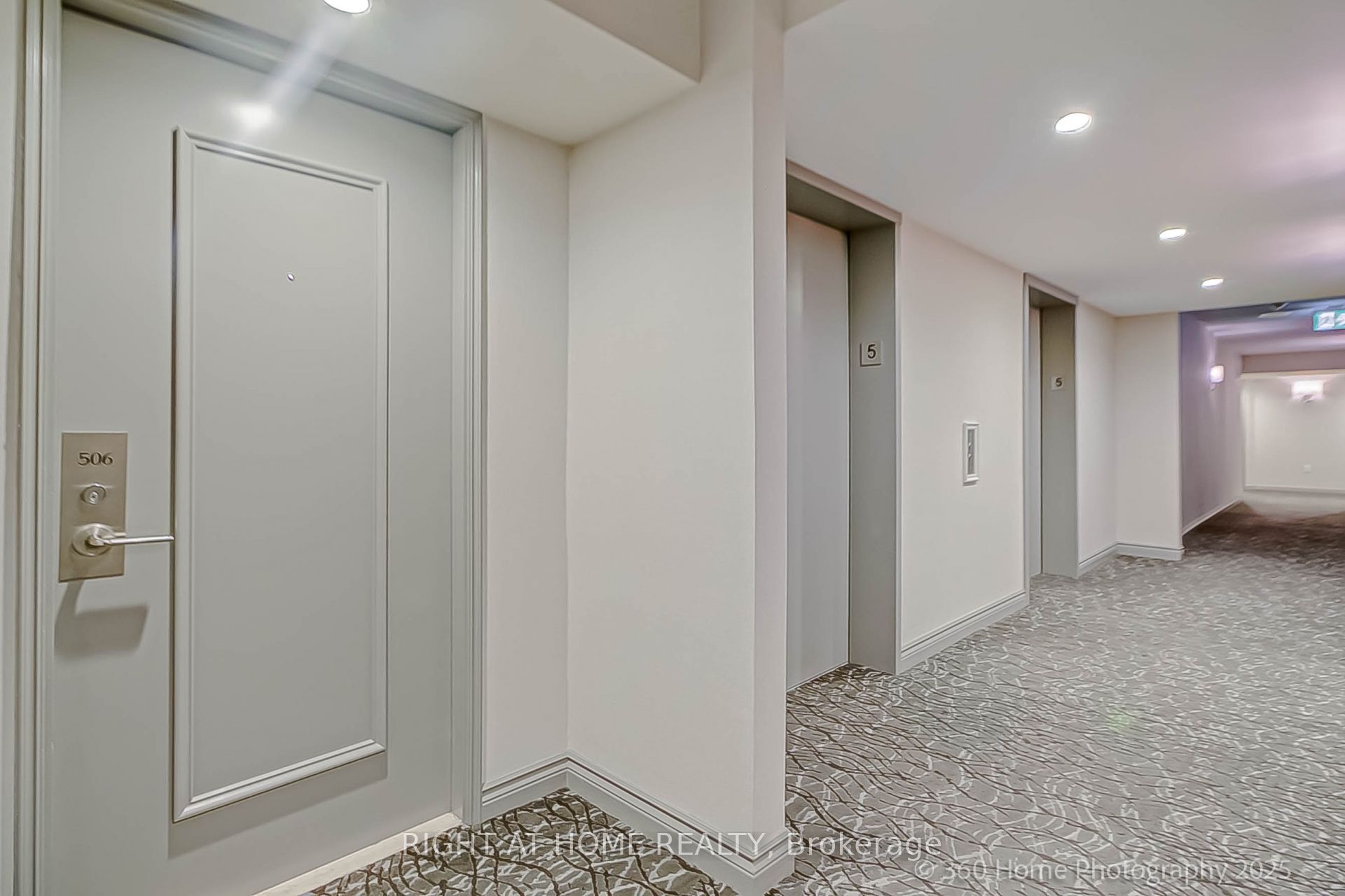 700 Wilson Road N 506 Property Photo 4