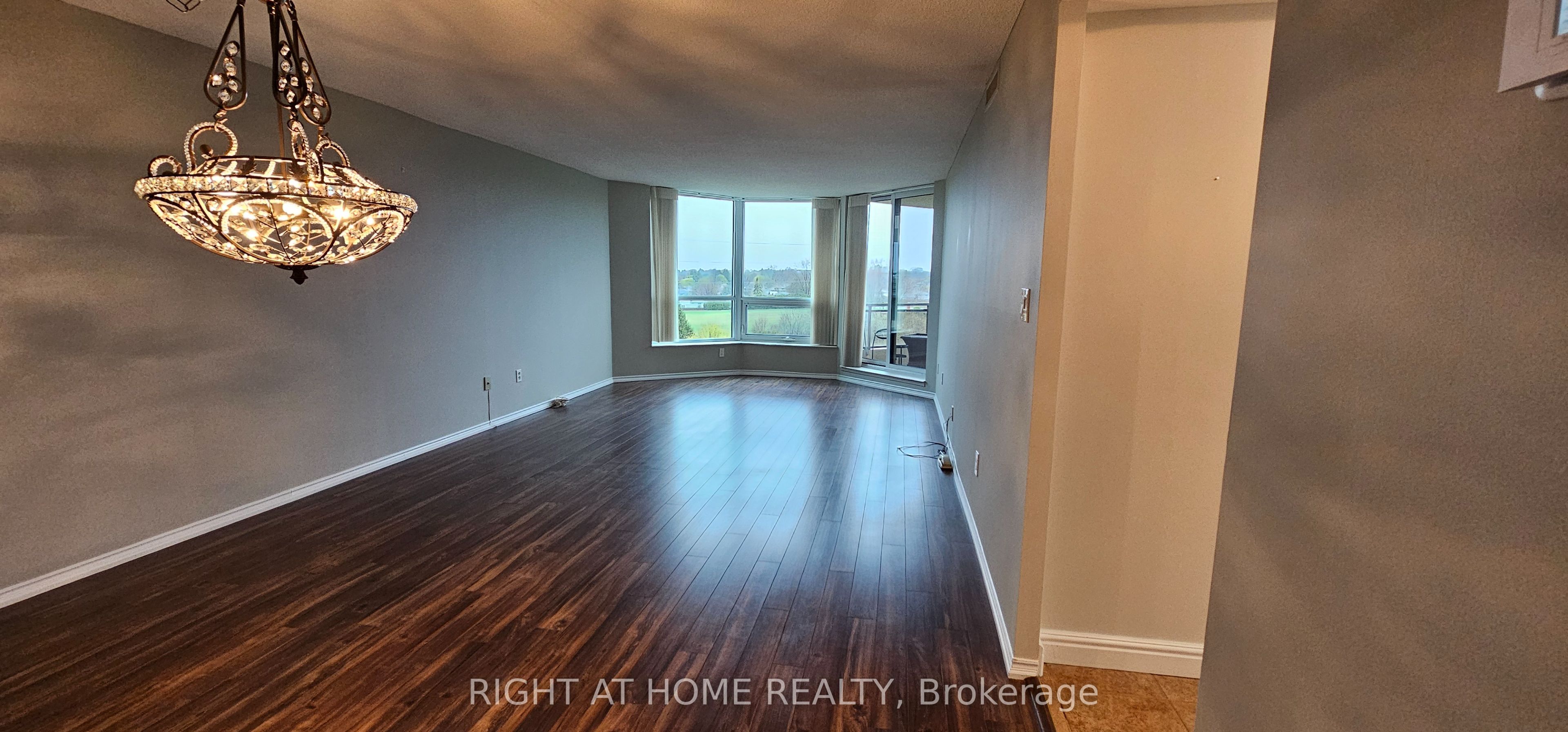 700 Wilson Road N 506 Property Photo 10