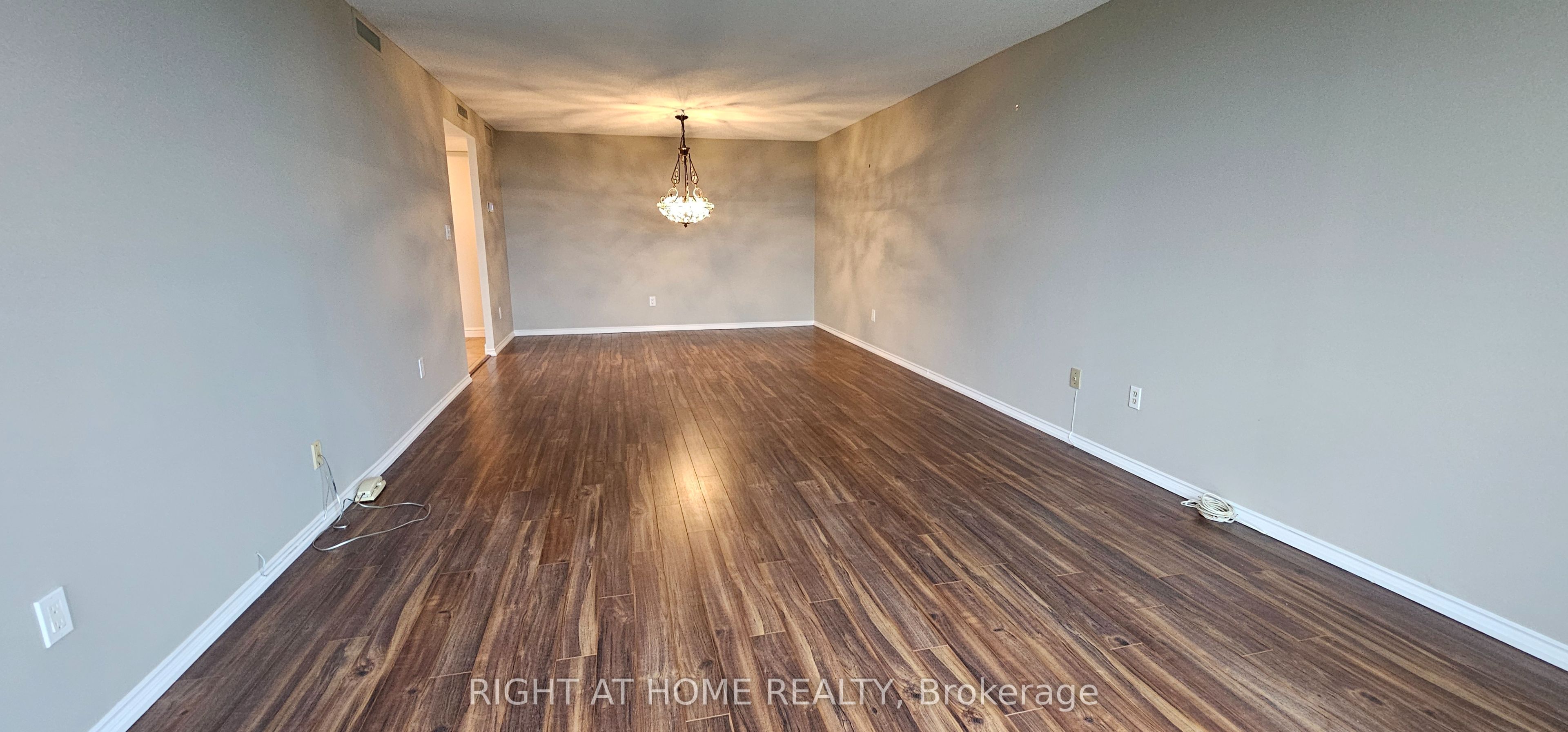 700 Wilson Road N 506 Property Photo 11
