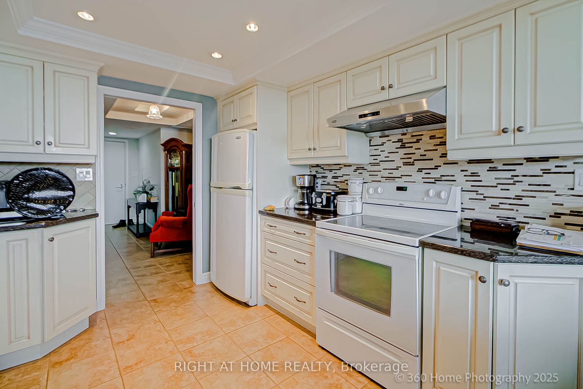 700 Wilson Road N 506 Property Photo 15